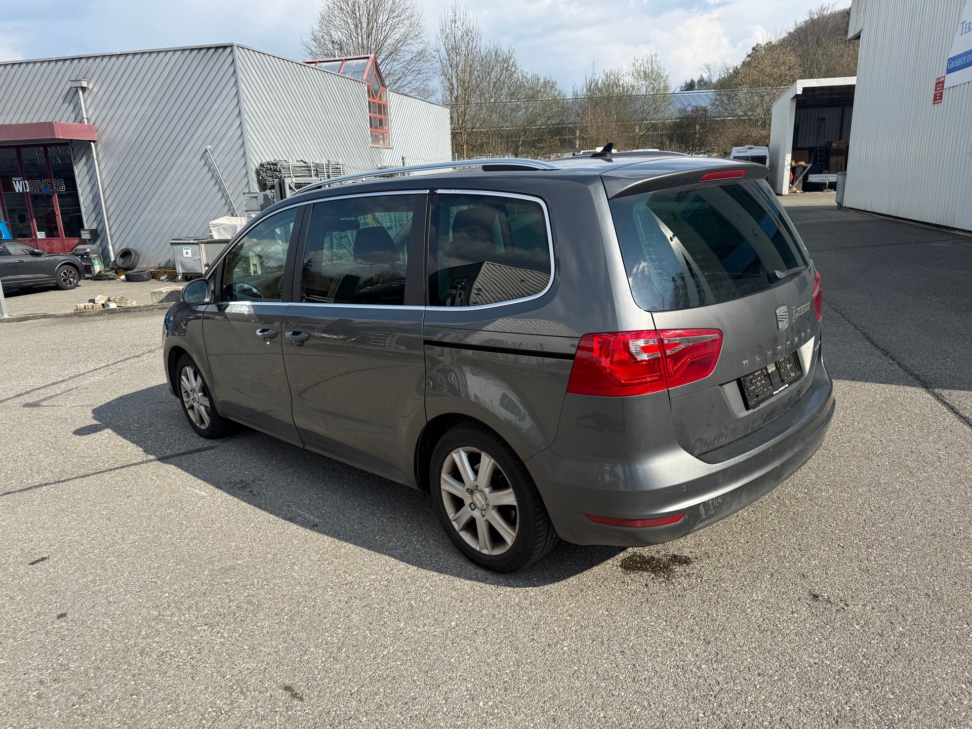 SEAT Alhambra 2.0 TDI Style Eco DSG-image-5