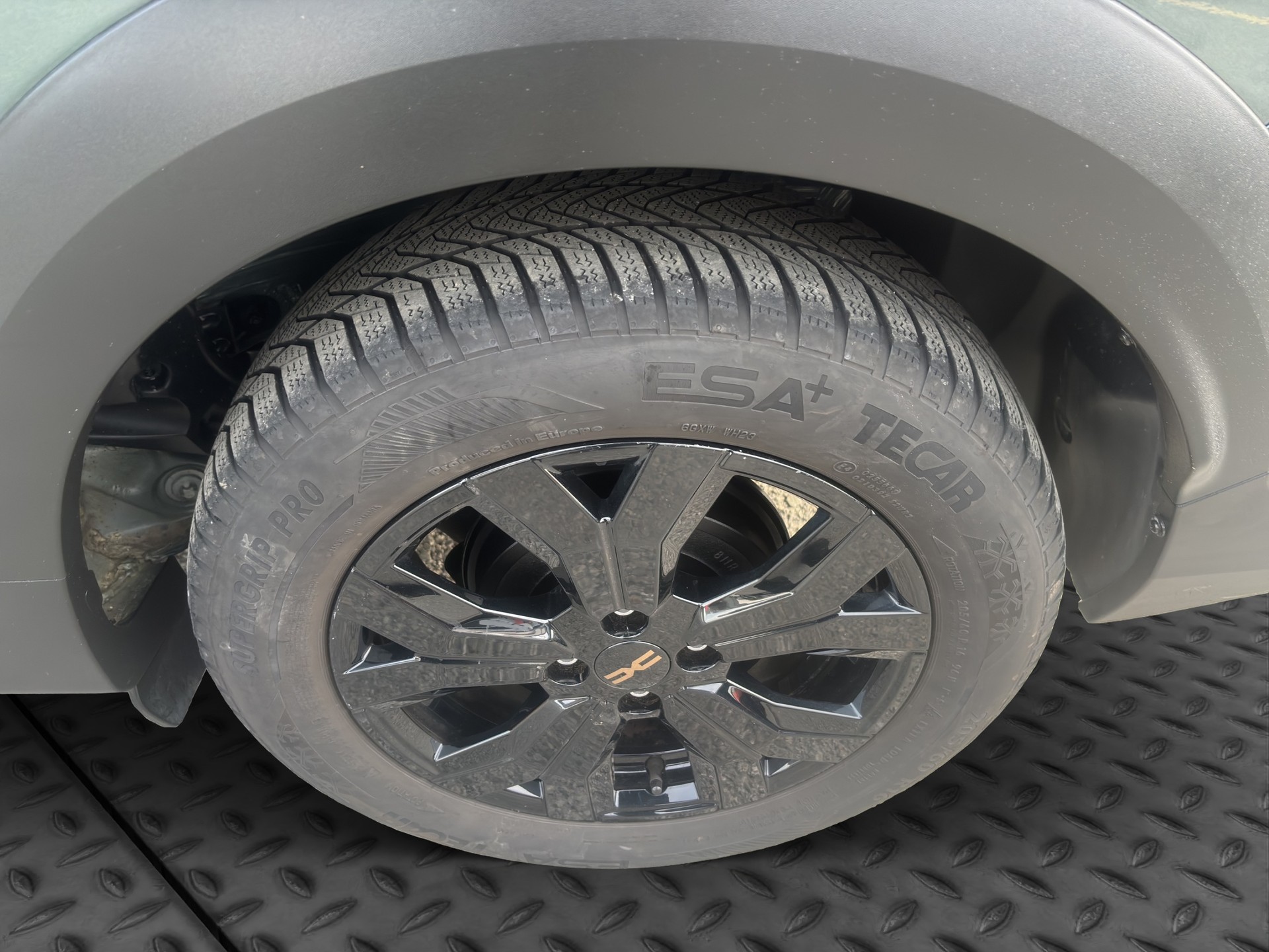 DACIA Jogger HEV 140 Extreme-image-17