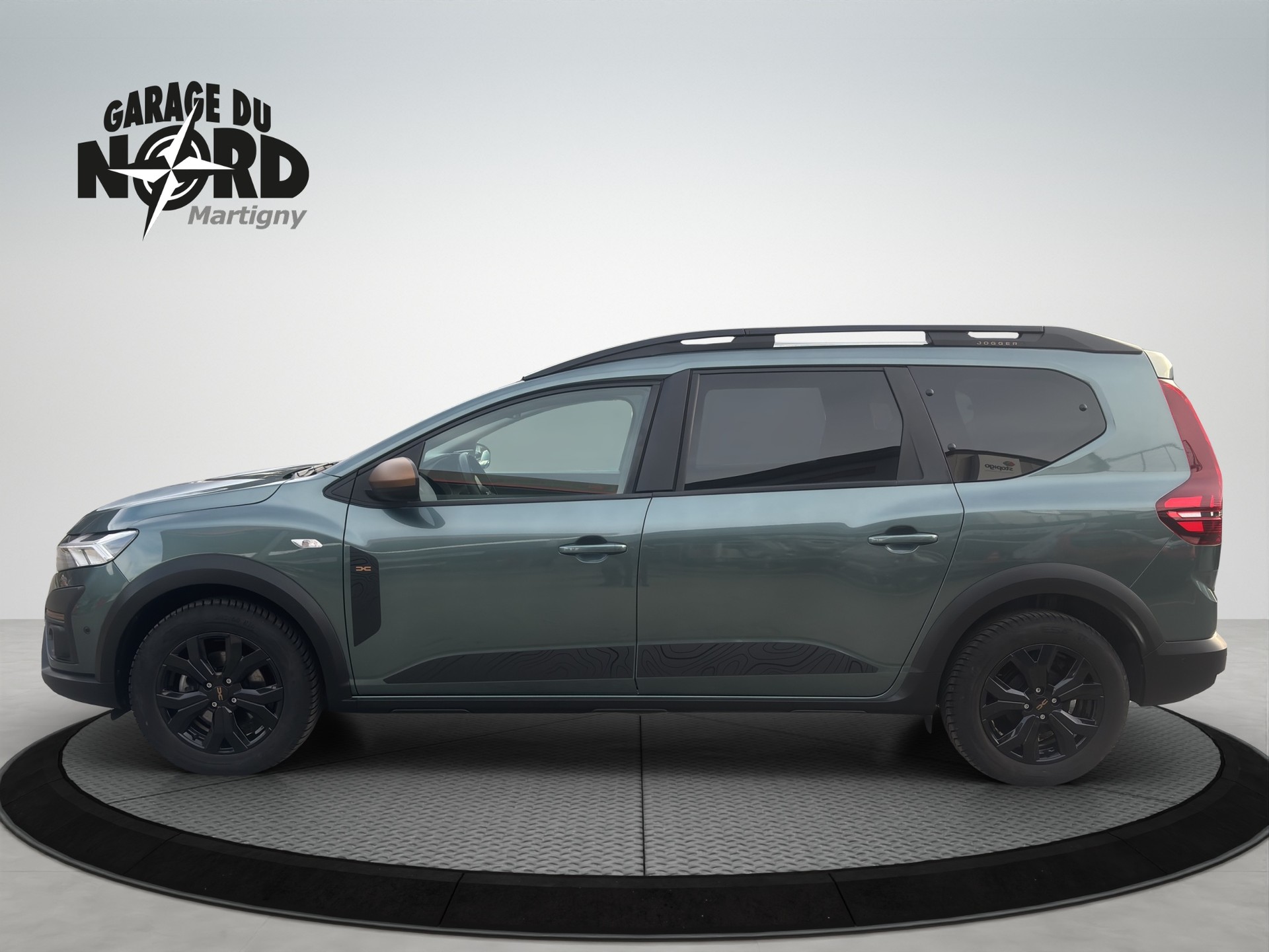 DACIA Jogger HEV 140 Extreme-image-2