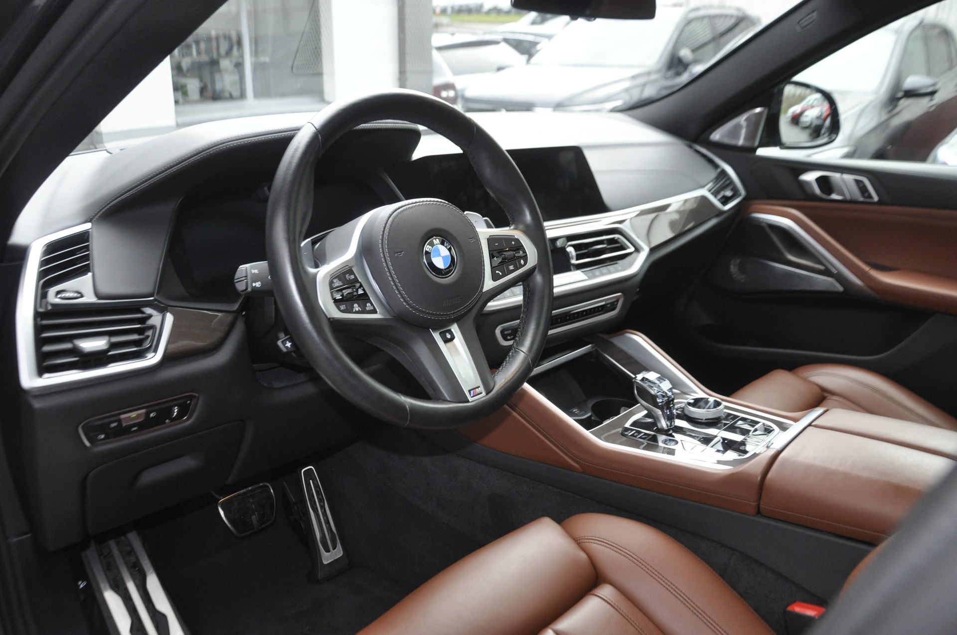 BMW X6 xDrive 48V 40i M Sport Steptronic I Anhängerkupplung-image-5