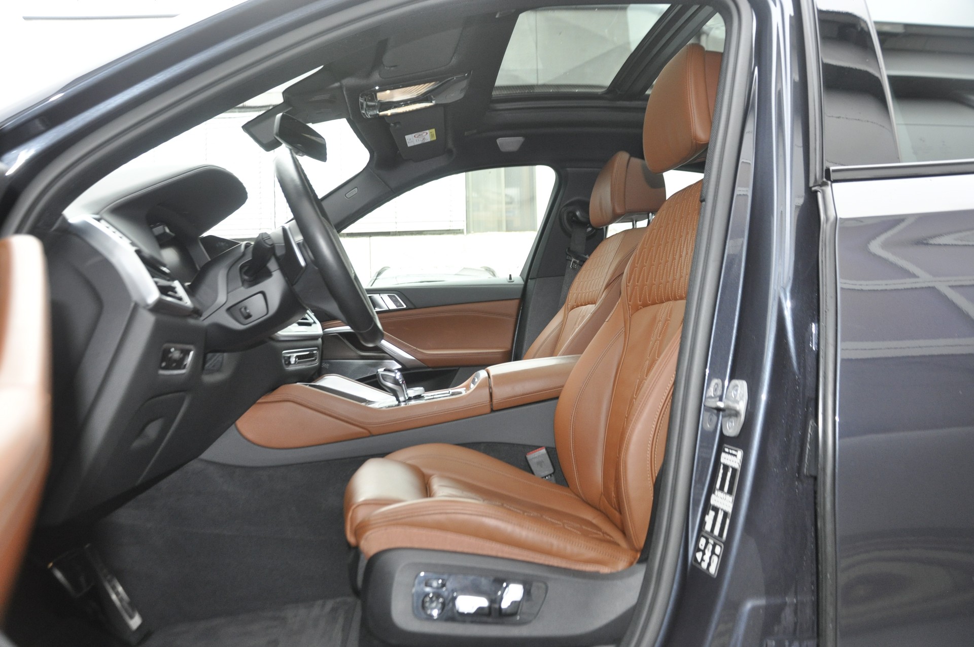 BMW X6 xDrive 48V 40i M Sport Steptronic I Anhängerkupplung-image-4