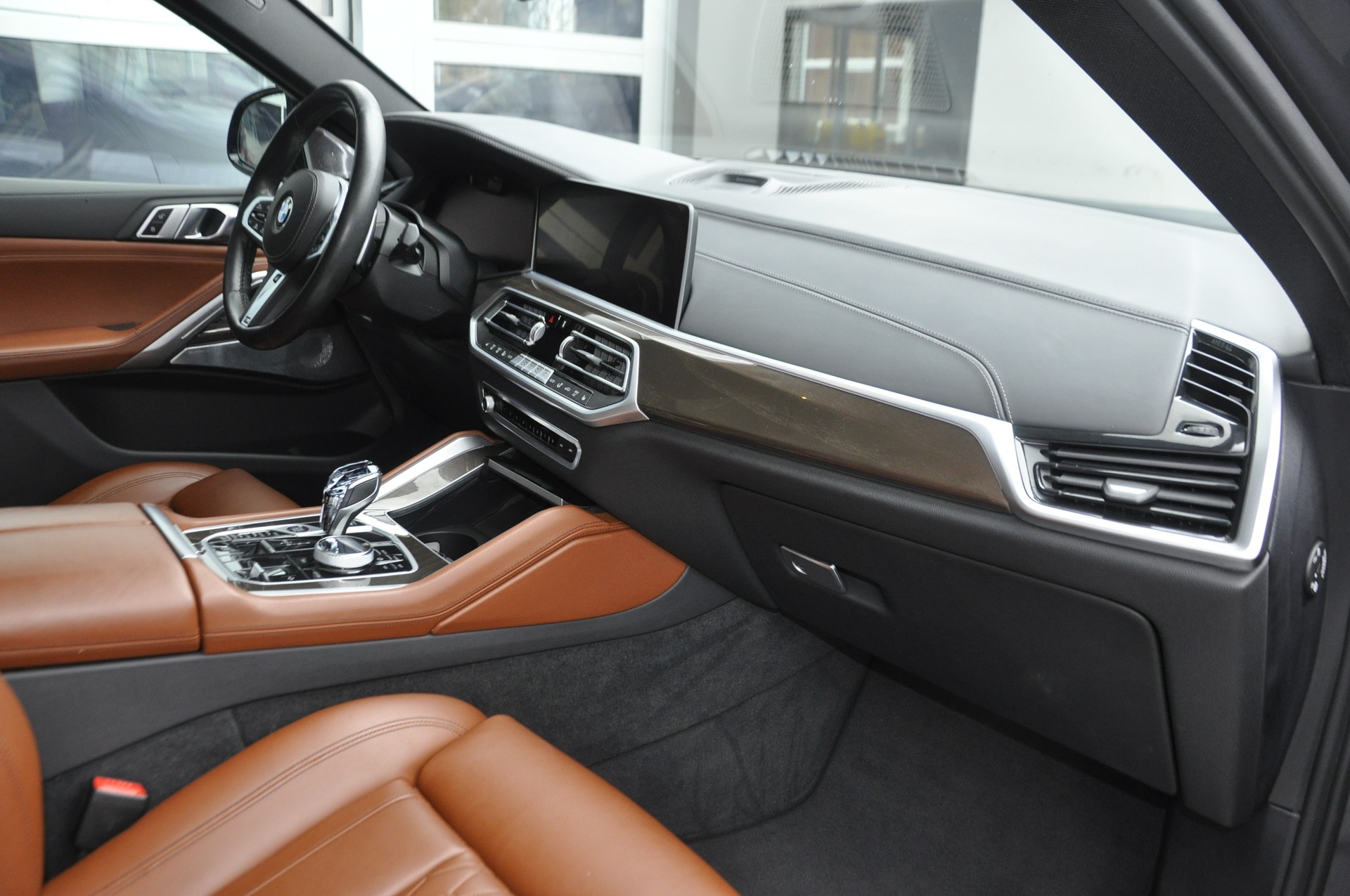 BMW X6 xDrive 48V 40i M Sport Steptronic I Anhängerkupplung-image-8