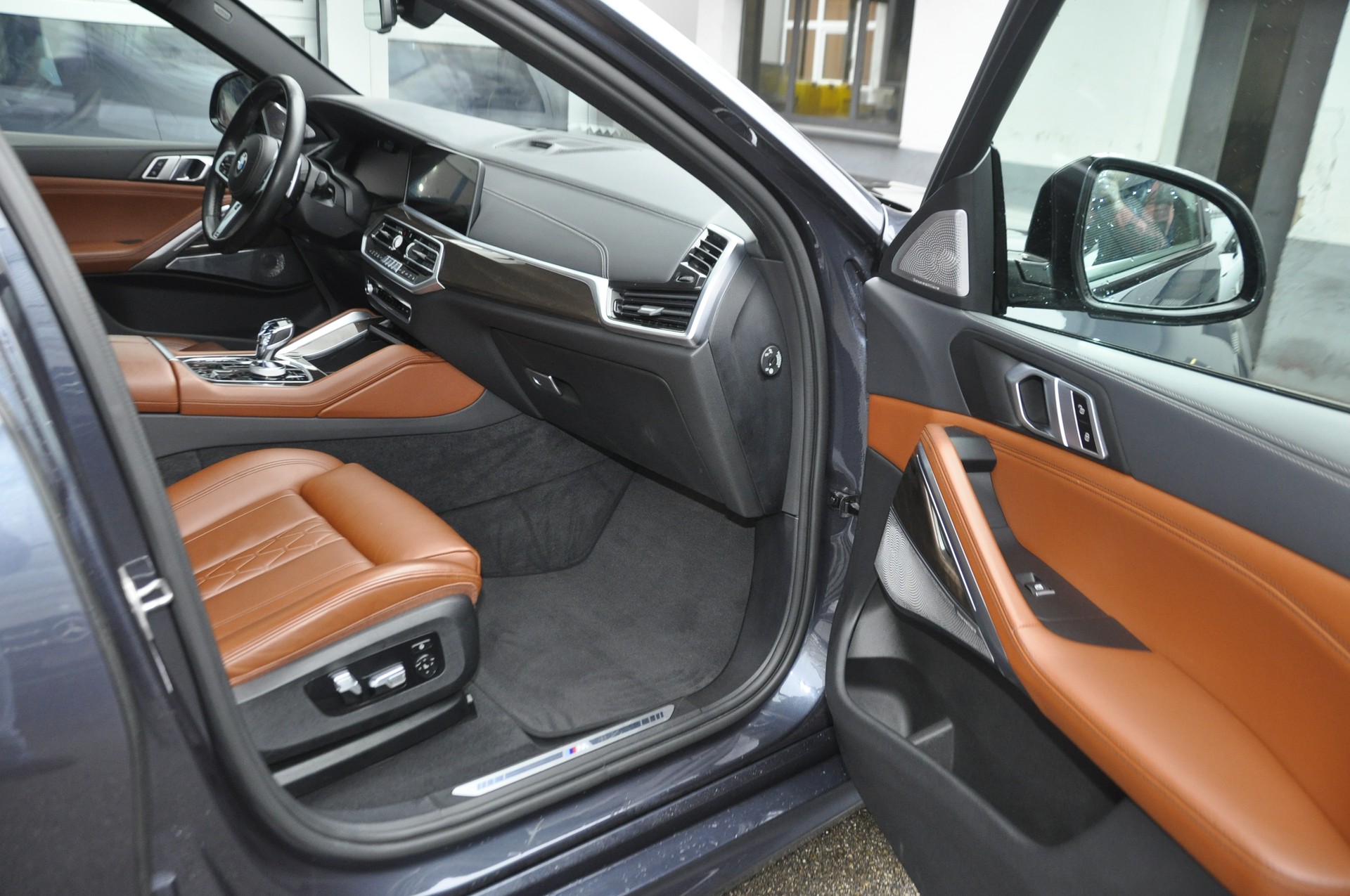 BMW X6 xDrive 48V 40i M Sport Steptronic I Anhängerkupplung-image-7