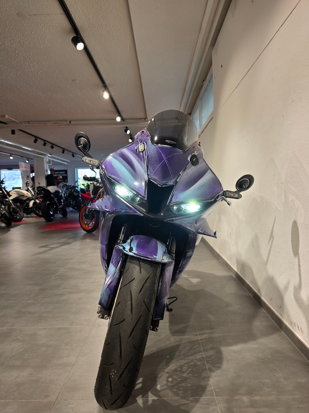 HONDA 600 RR (auf Bestellung verfügbar, Umbau möglich)-image-14