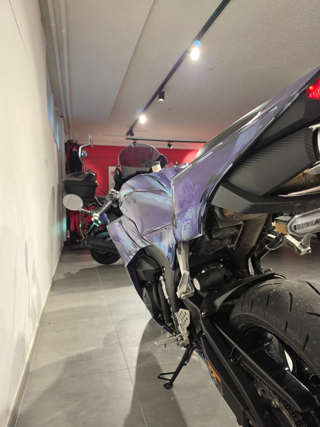 HONDA 600 RR (auf Bestellung verfügbar, Umbau möglich)-image-10