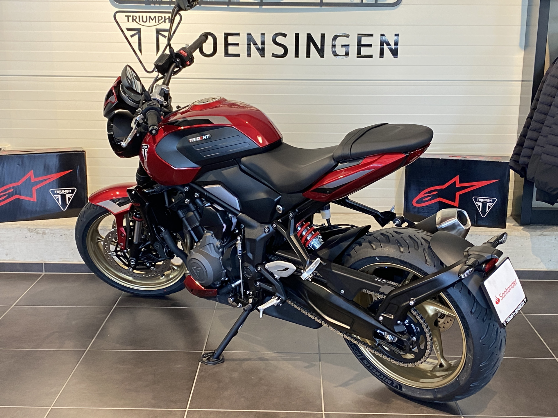 TRIUMPH Trident 800 (4.49 % Power Leasing - Gültig bis 30.06.2026)-image-5