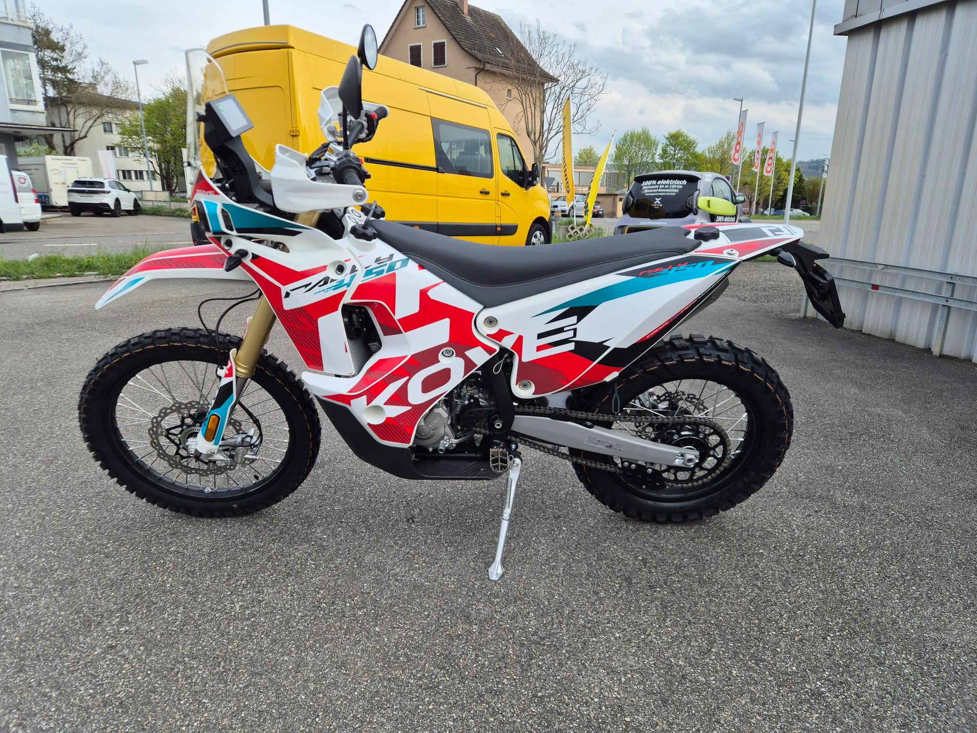 KOVE 450 Rally-showroom-element-1