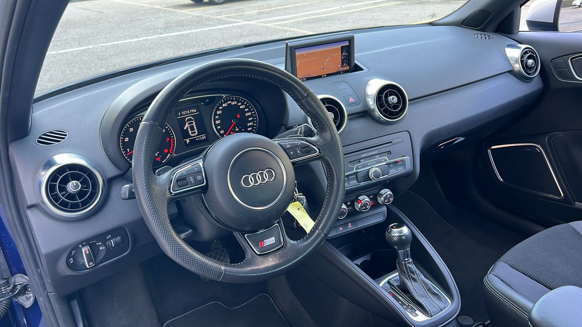 AUDI A1 Sport 1.4 TFSI Ambition S-tronic-image-10