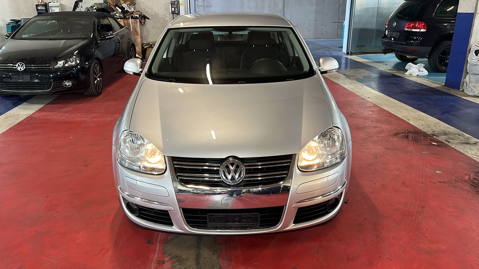 VW Jetta 2.0 FSI