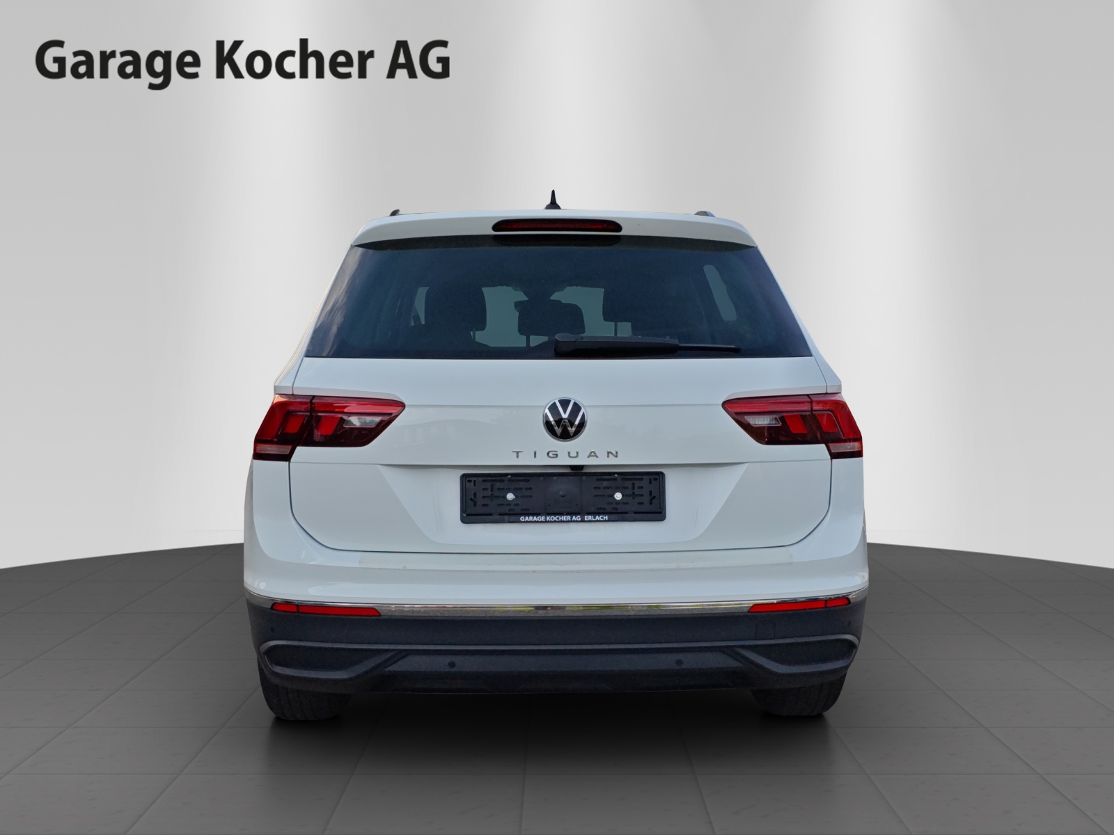 VW Tiguan 1.5TSI Evo Life DSG-showroom-element-3