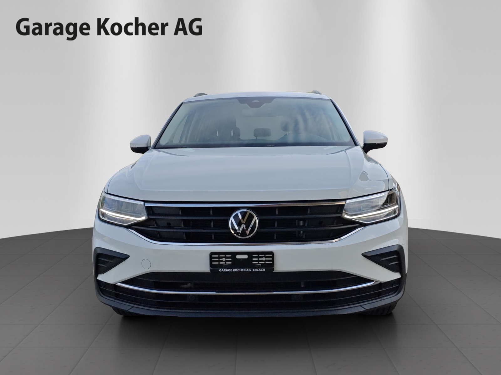 VW Tiguan 1.5TSI Evo Life DSG-showroom-element-1