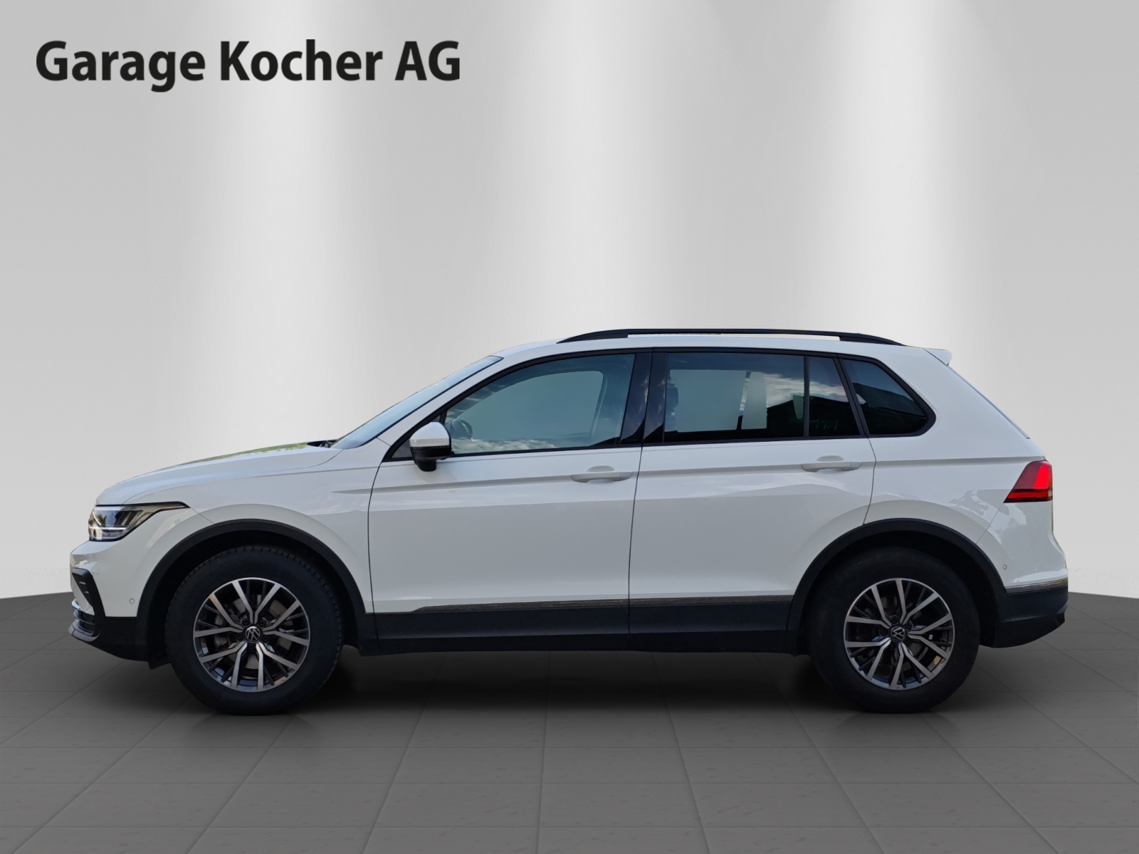 VW Tiguan 1.5TSI Evo Life DSG-showroom-element-2