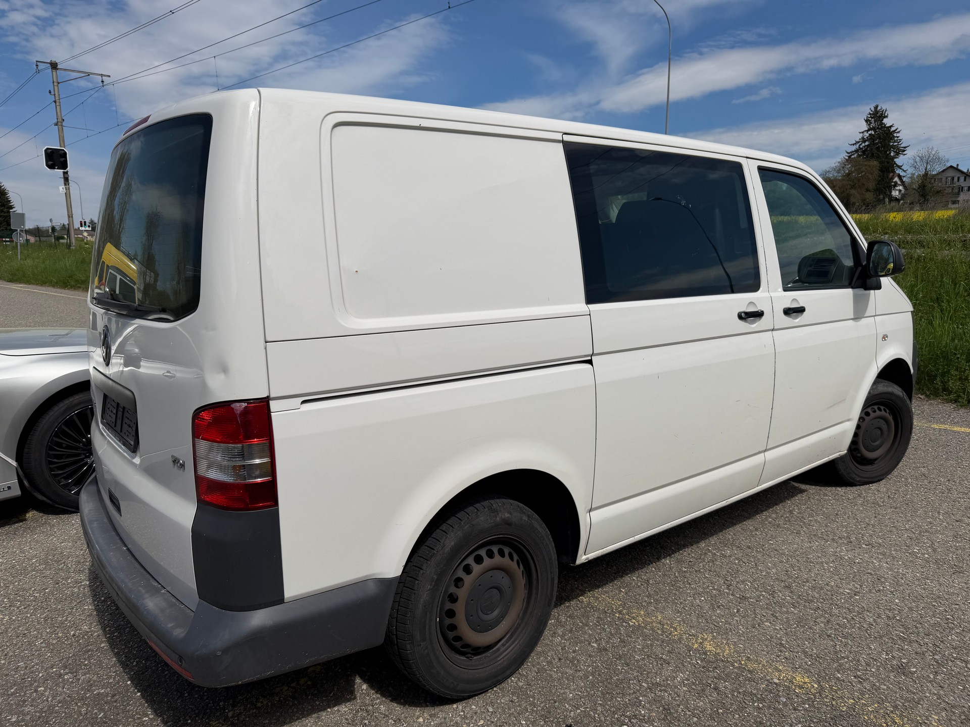 VW T5 2.0 TDI Entry-image-6