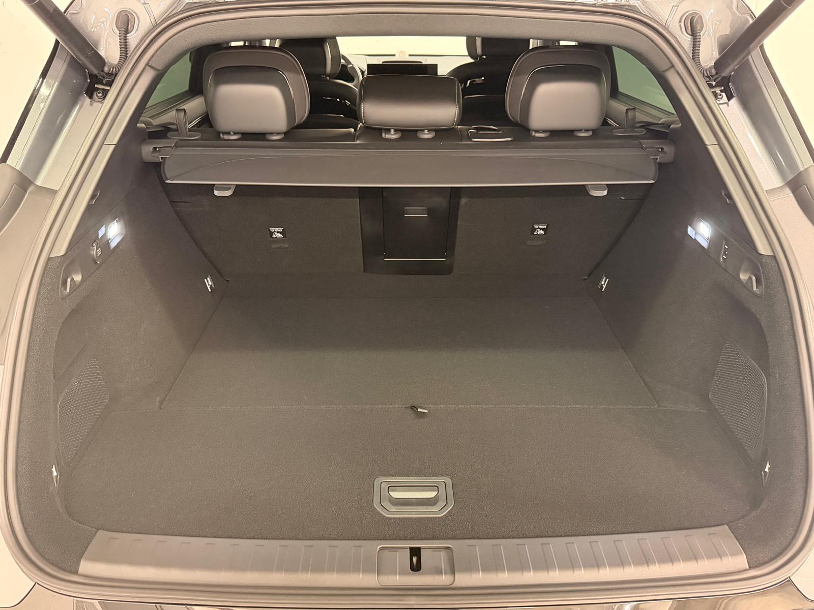 ZEEKR 7X Privilege AWD-image-17
