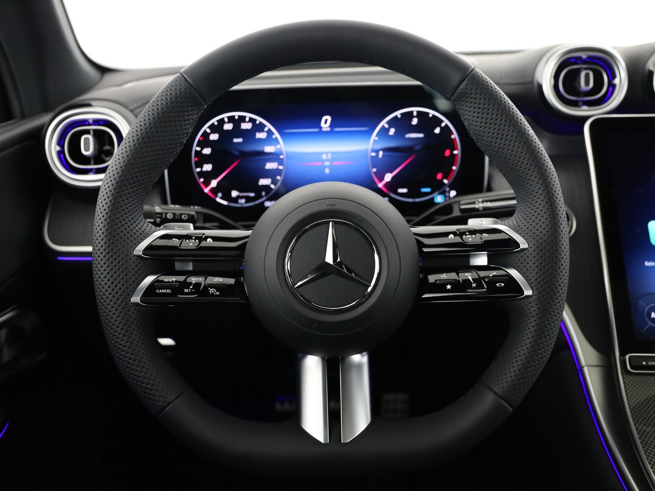 MERCEDES-BENZ GLC 220 d 4Matic 9G-Tronic-image-5