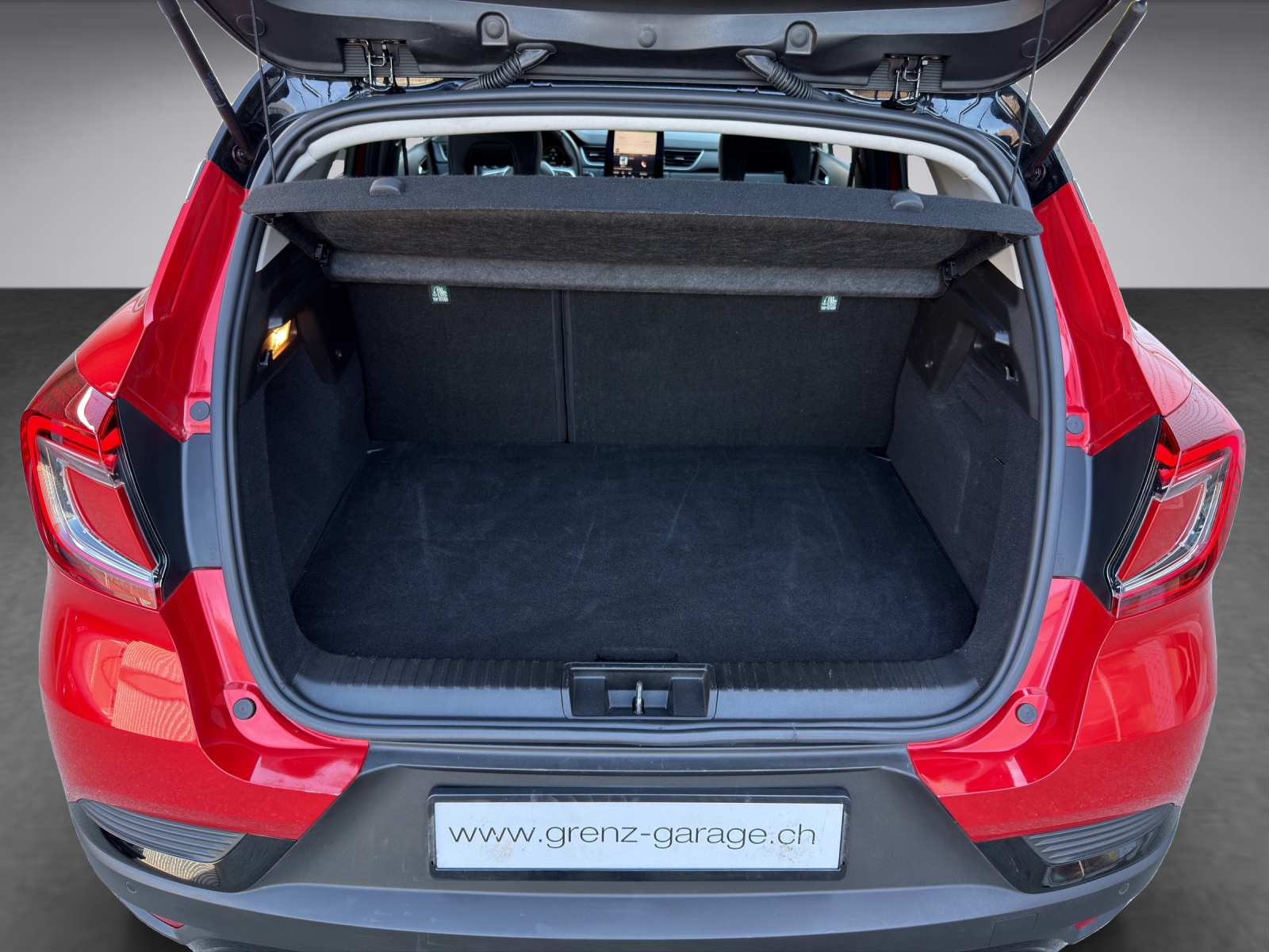 MITSUBISHI ASX 1.6 PHEV Instyle-image-15