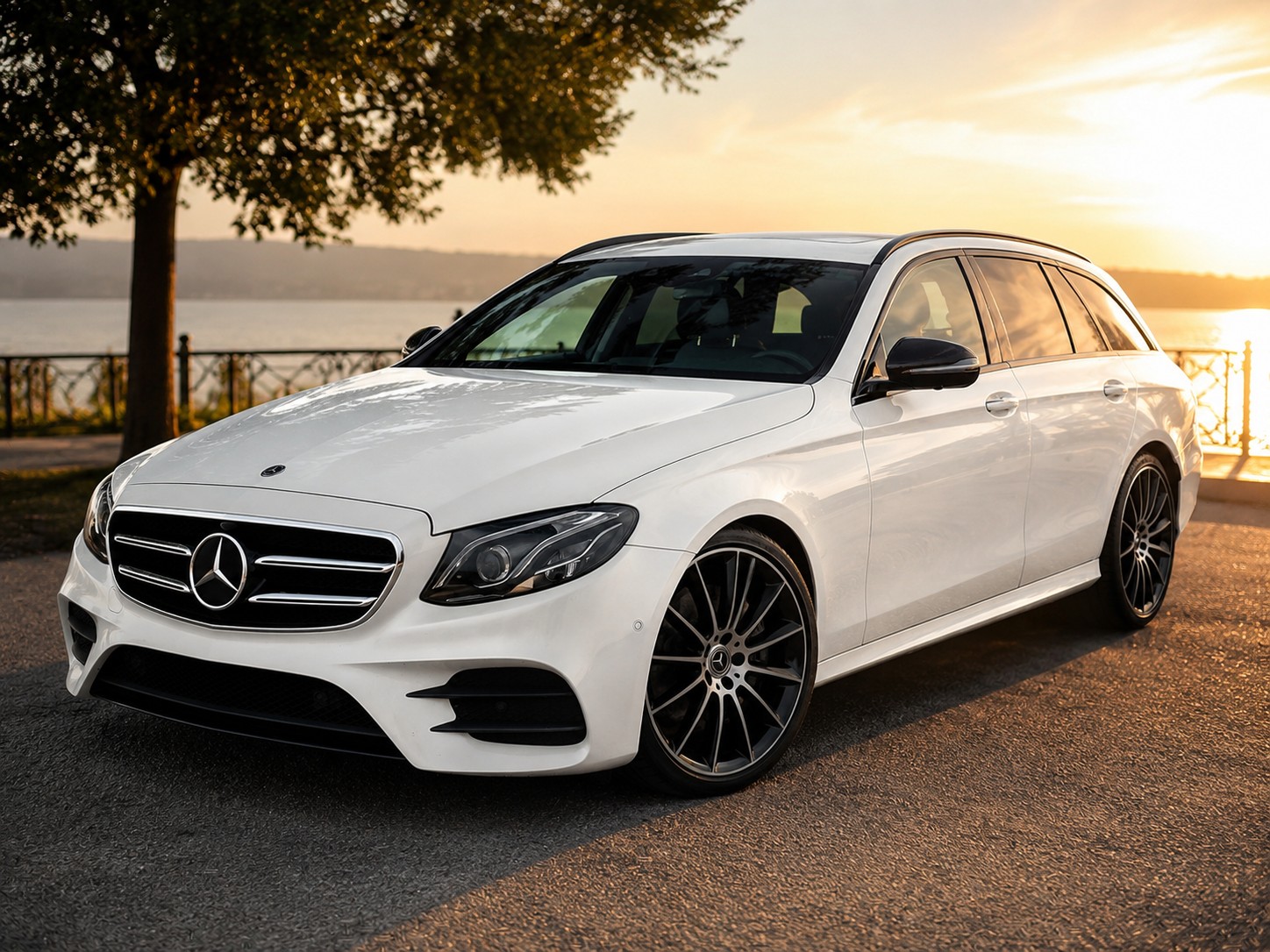 MERCEDES-BENZ E 220 d AMG Line