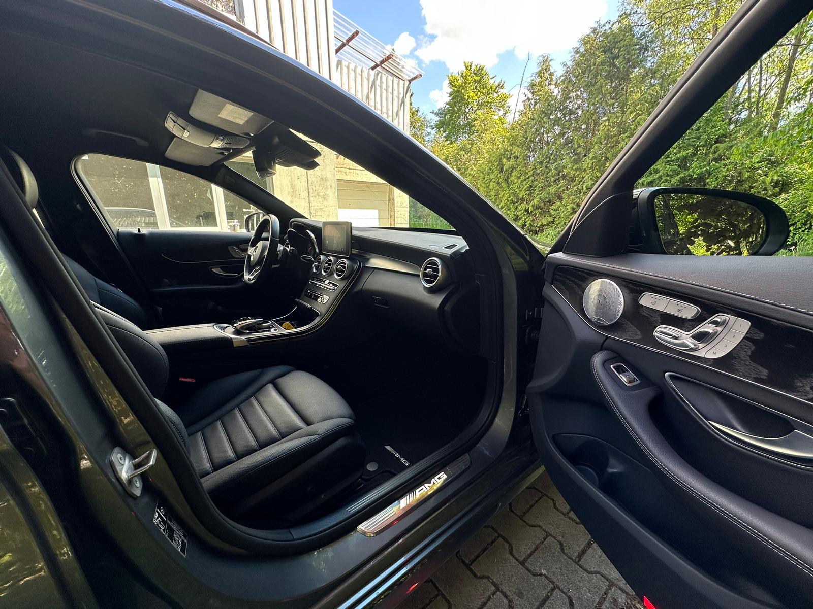 MERCEDES-BENZ C 43 AMG 4Matic 9G-Tronic-image-18