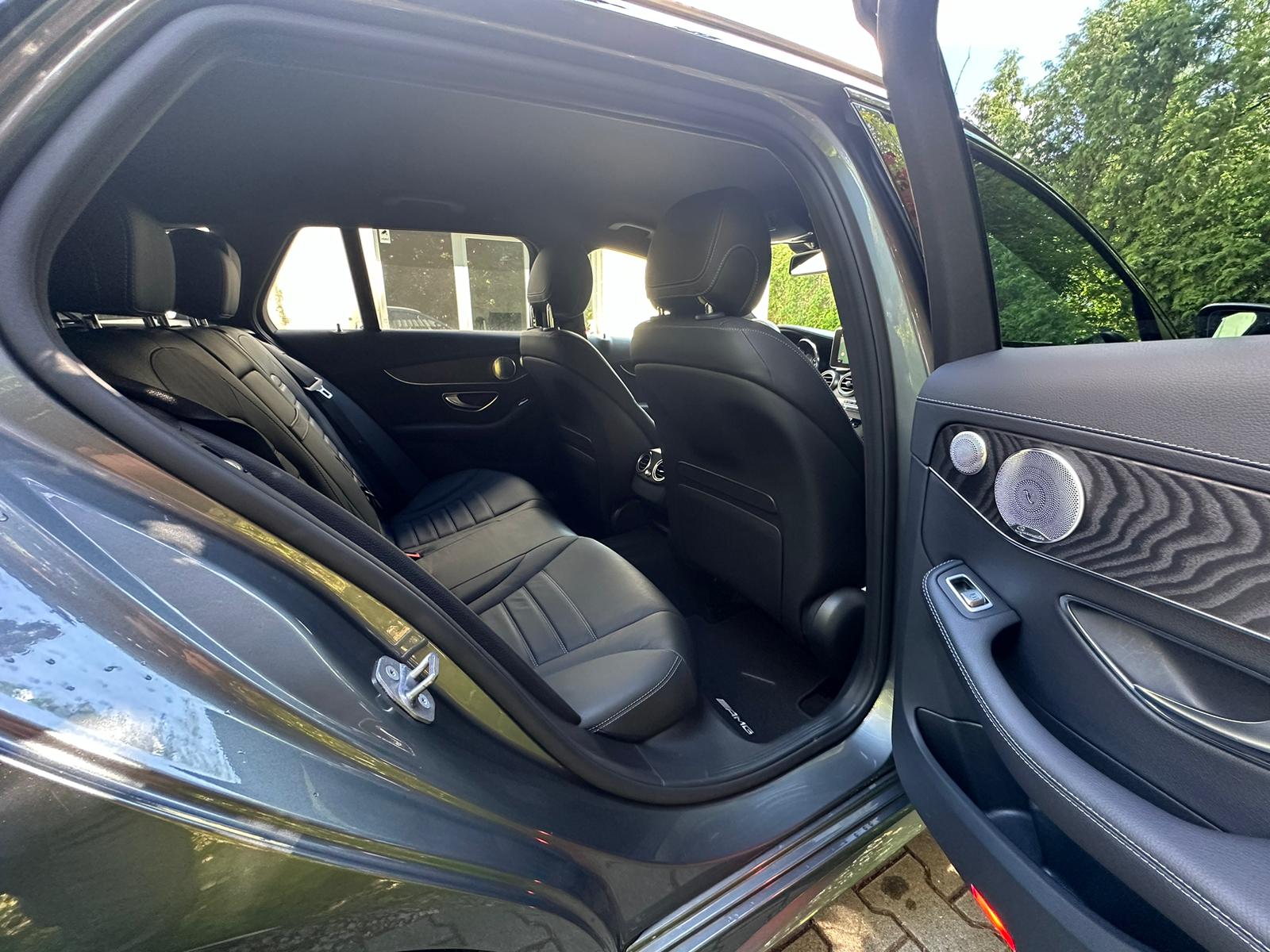 MERCEDES-BENZ C 43 AMG 4Matic 9G-Tronic-image-17
