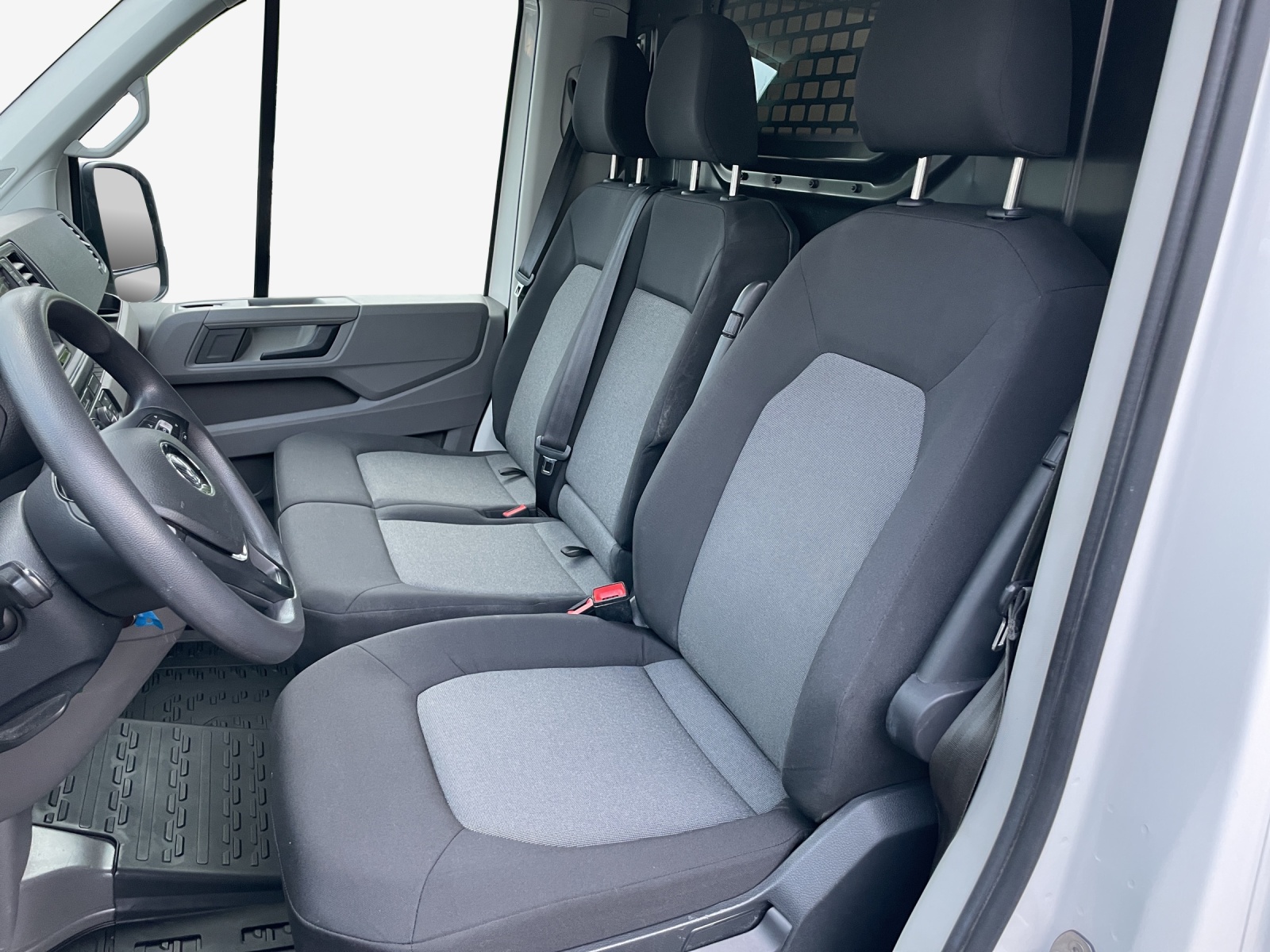 VW e-Crafter 35-image-11