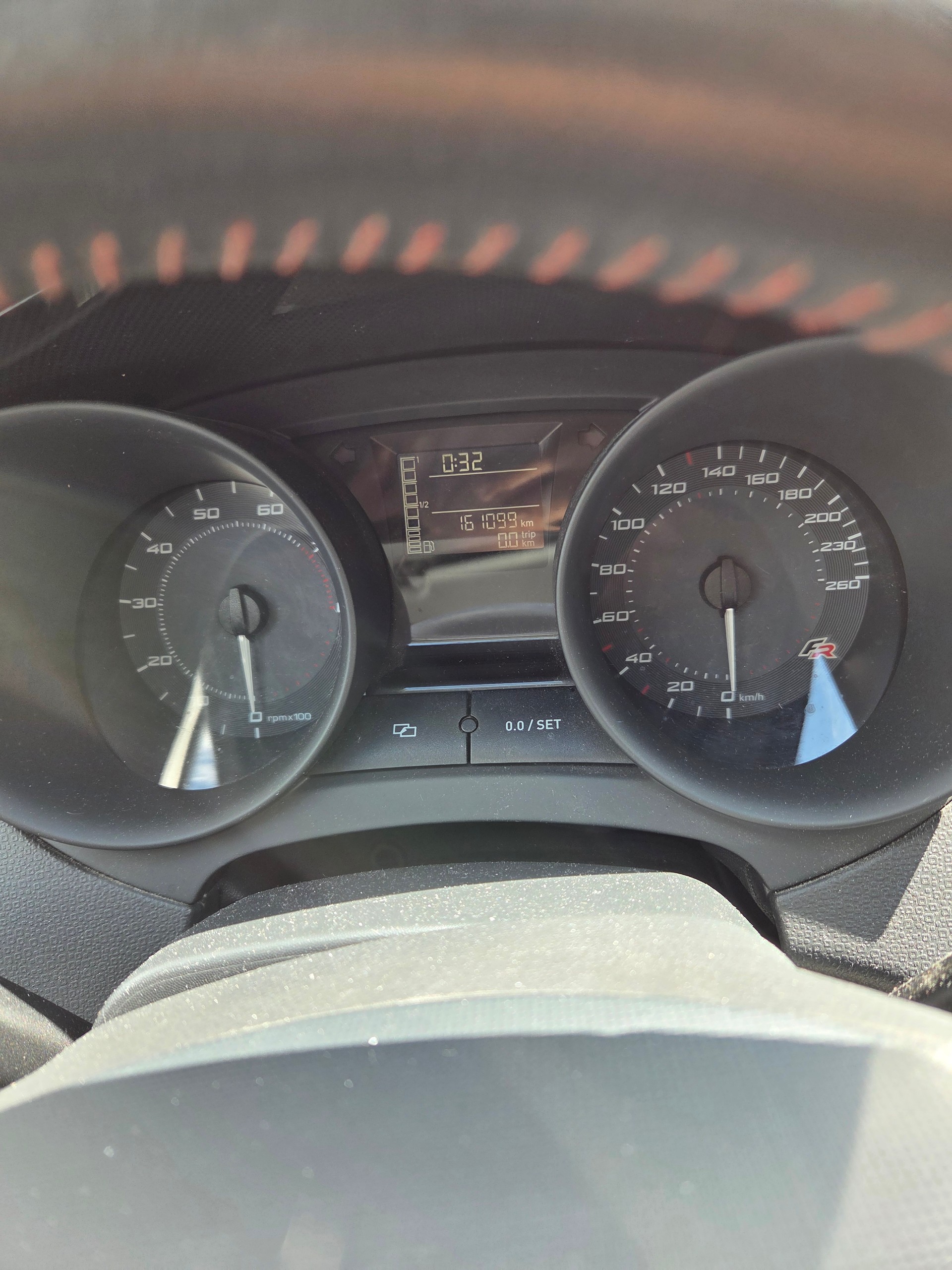 SEAT Ibiza 1.4 TSI FR-image-7