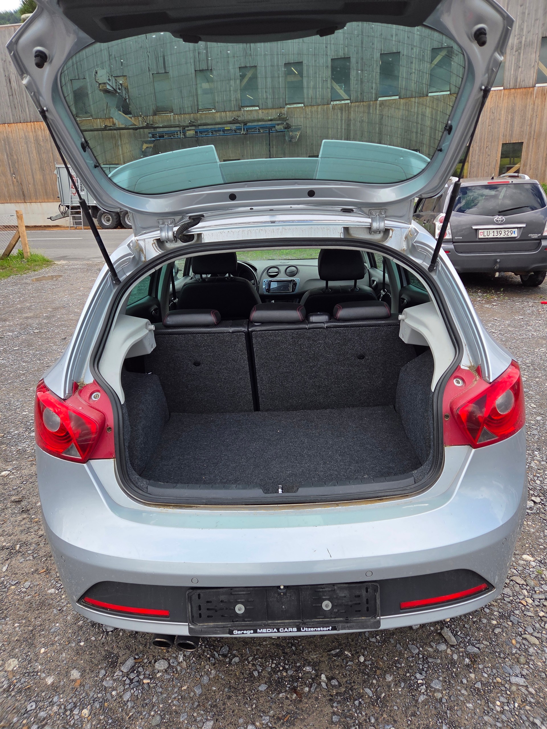 SEAT Ibiza 1.4 TSI FR-image-4