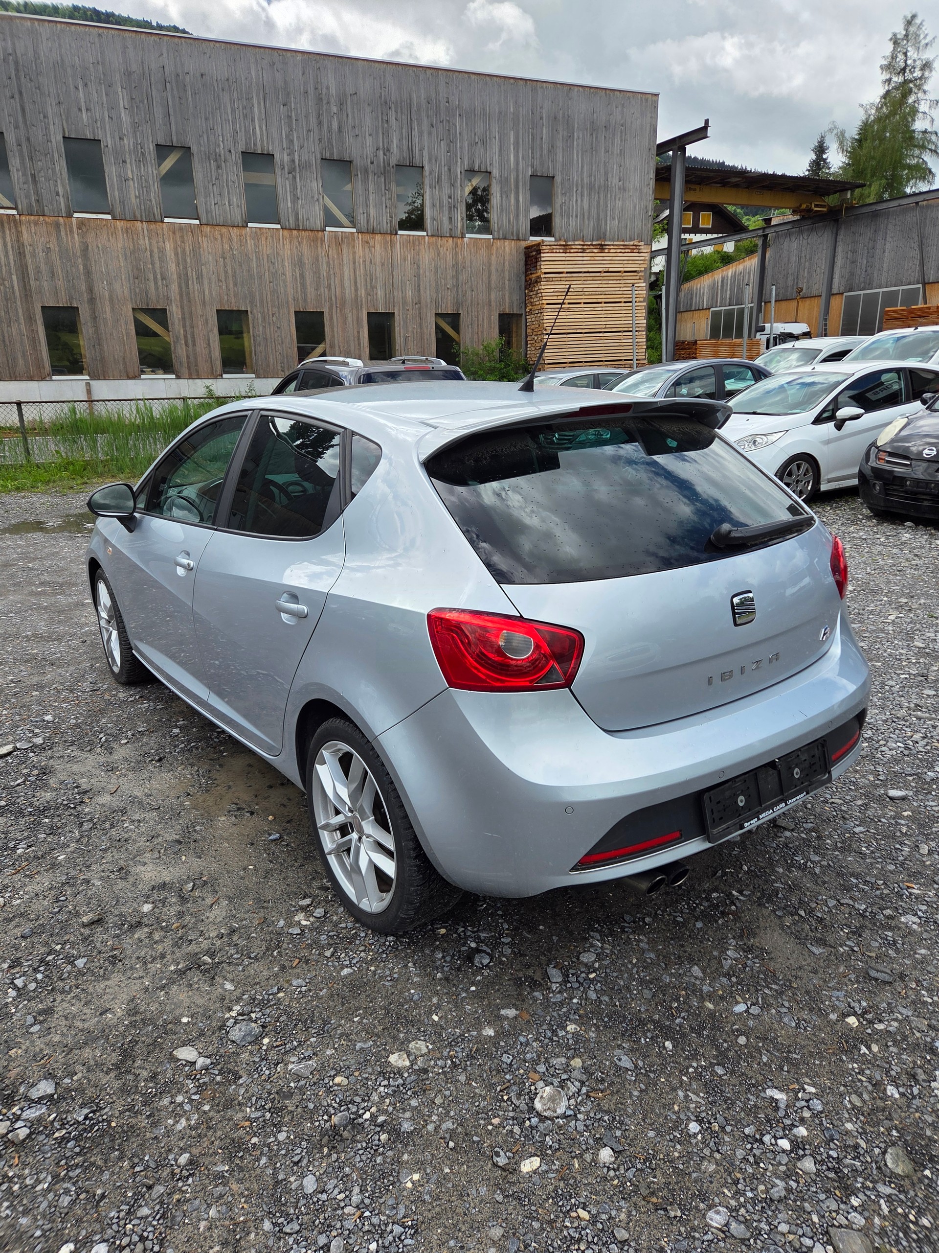 SEAT Ibiza 1.4 TSI FR-image-3