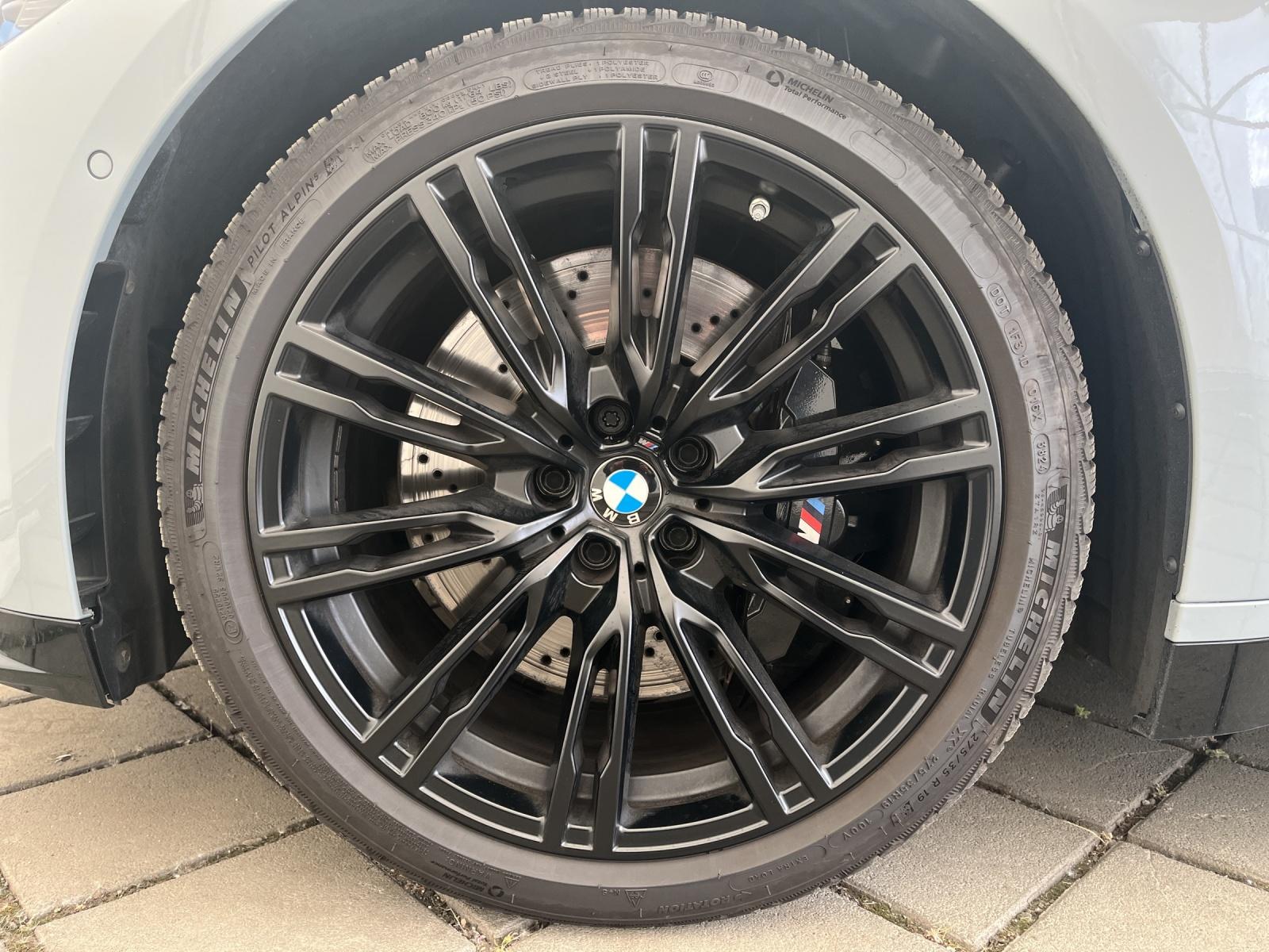 BMW M3 Touring xDrive Competition M (CH)-image-8