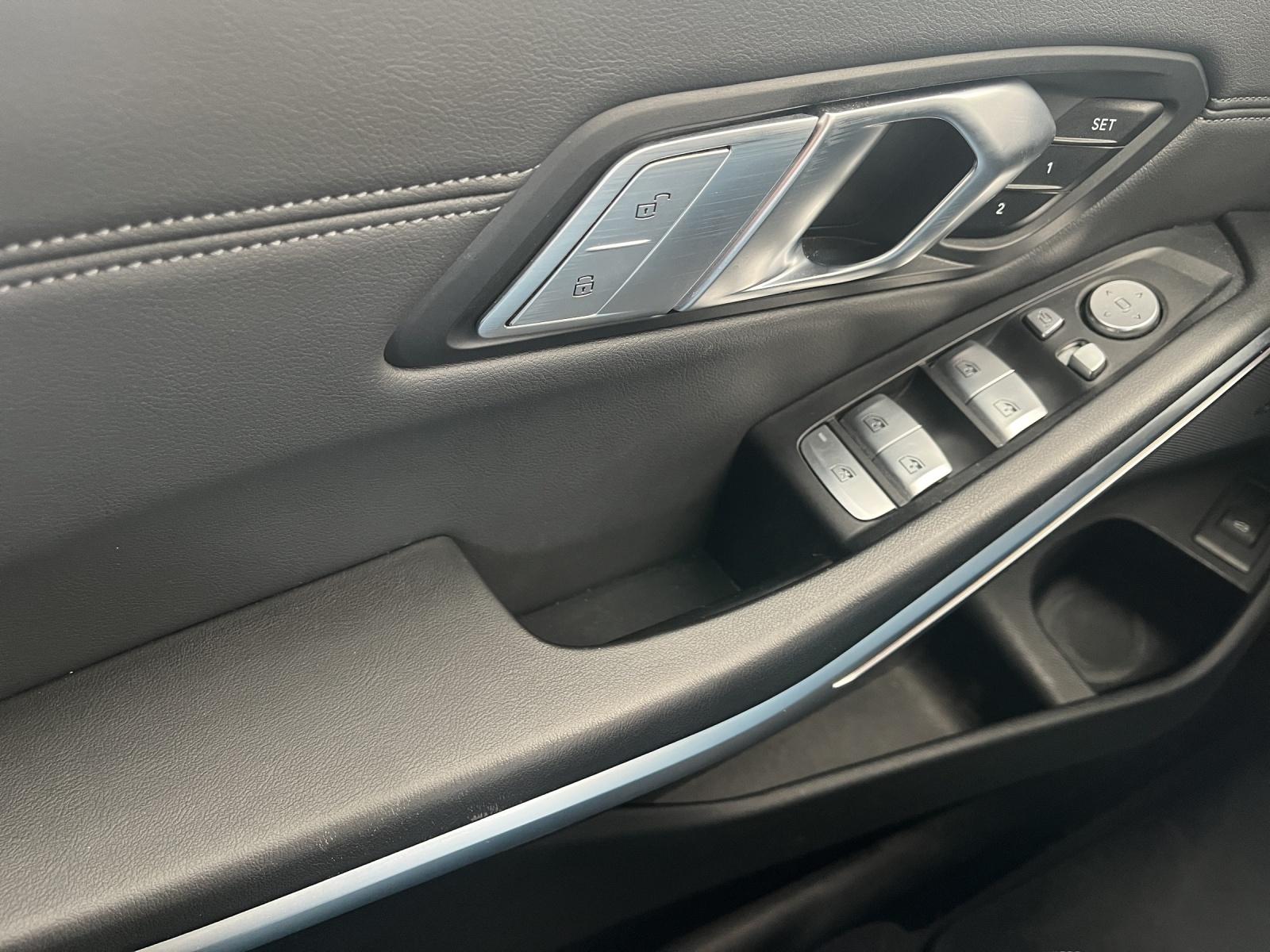BMW M3 Touring xDrive Competition M (CH)-image-16