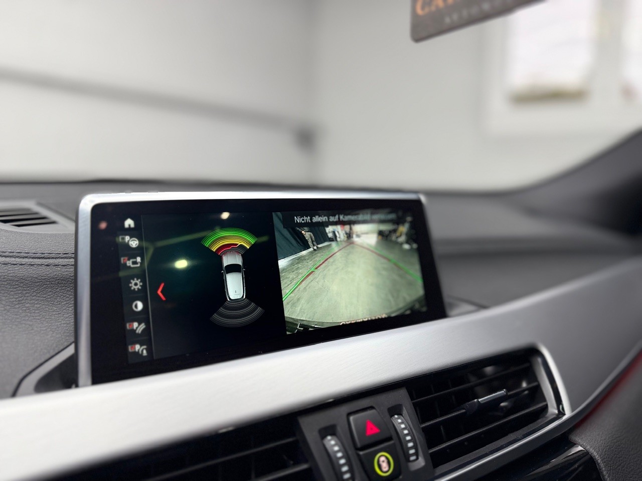 BMW X2 xDrive 20d M Sport | M-Paket | Panoramadach | Head-Up Display | Harman/Kardon-image-24