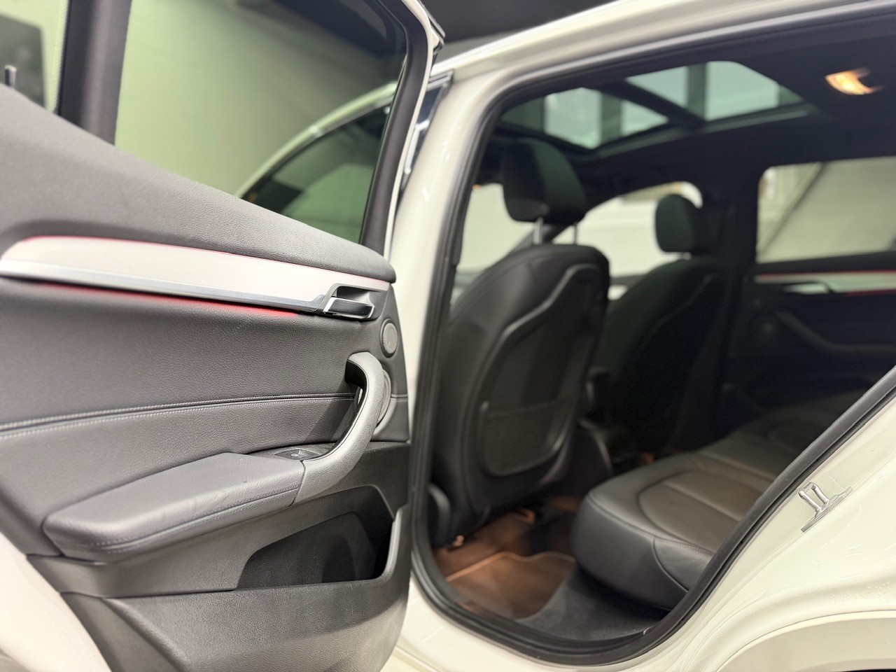 BMW X2 xDrive 20d M Sport | M-Paket | Panoramadach | Head-Up Display | Harman/Kardon-image-15