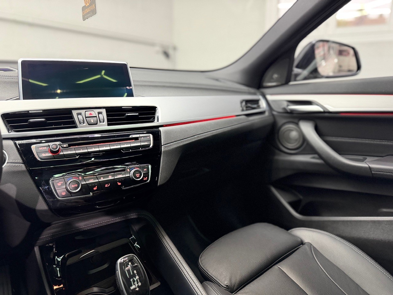 BMW X2 xDrive 20d M Sport | M-Paket | Panoramadach | Head-Up Display | Harman/Kardon-image-19