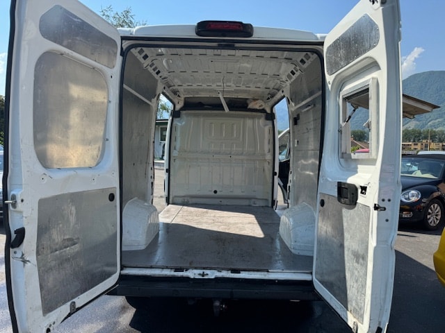 PEUGEOT Boxer 2.2 HDI 335 Premium L2H2-image-7