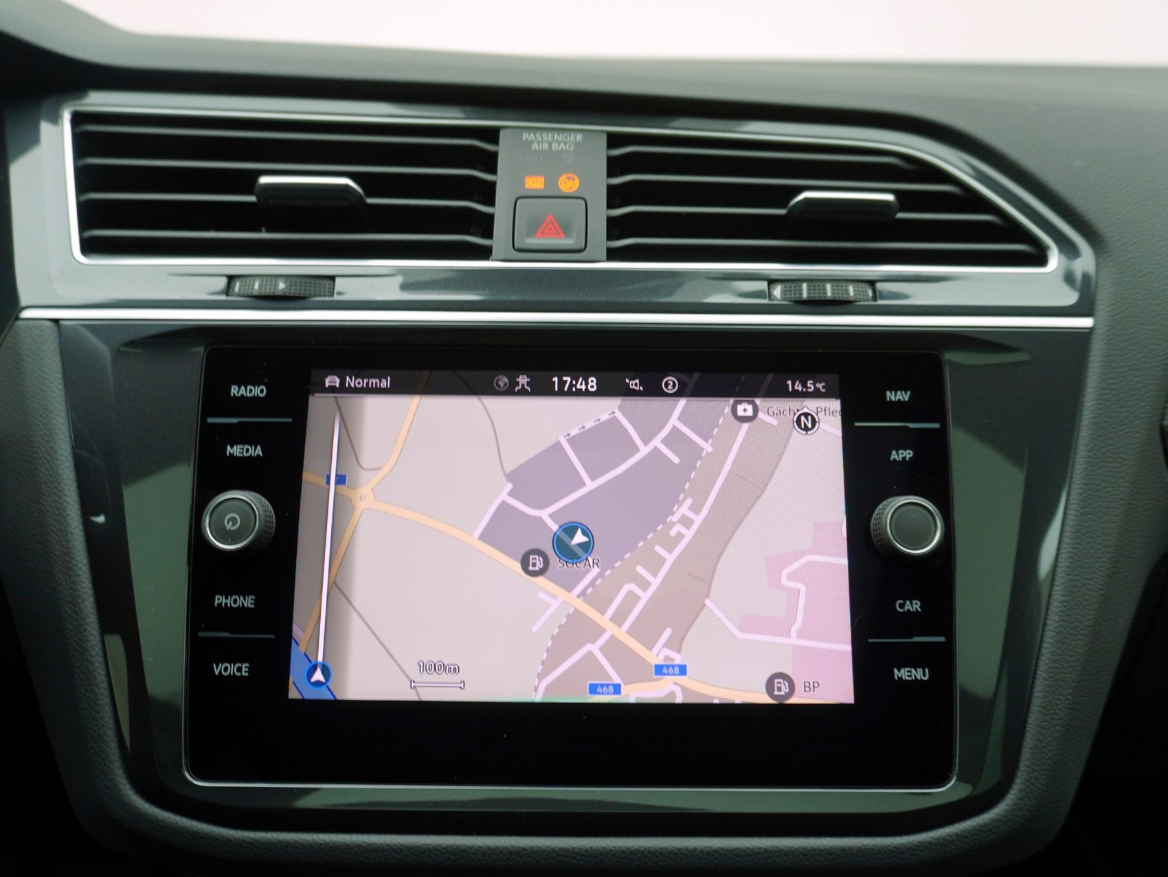 VW Tiguan 2.0 TSI DSG R-Line 4Motion-image-22