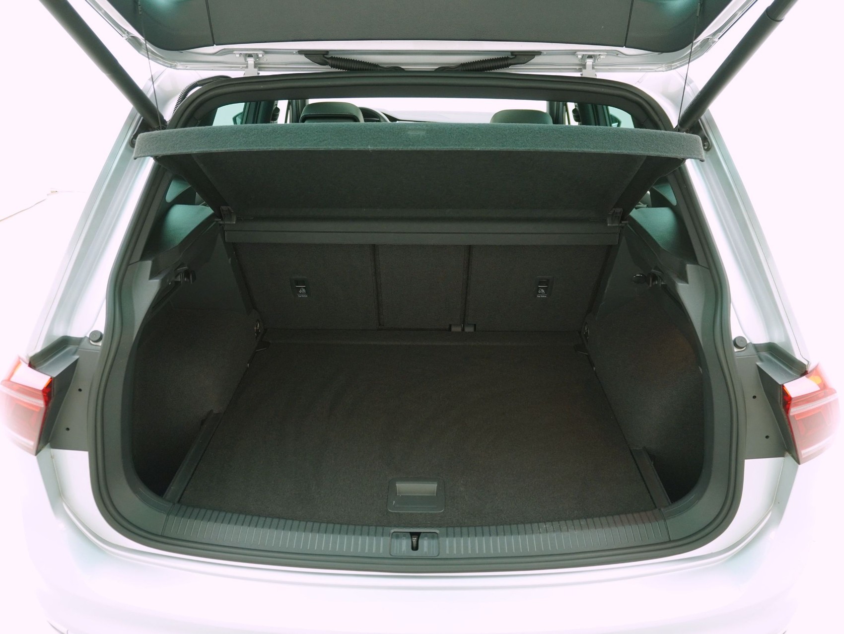 VW Tiguan 2.0 TSI DSG R-Line 4Motion-image-13