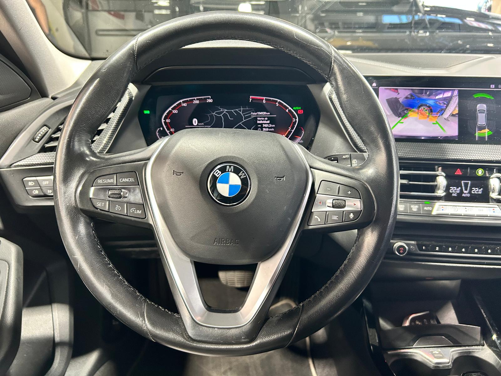 BMW 118i CH FAHRZEUG-image-10