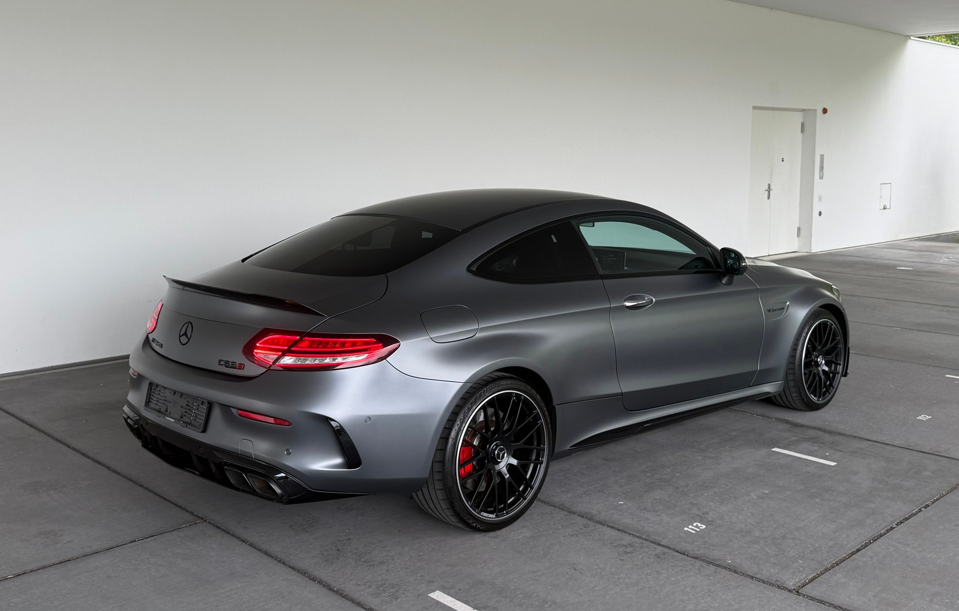 MERCEDES-BENZ MERCEDES-BENZ C 63 S AMG 9G-tronic-image-4