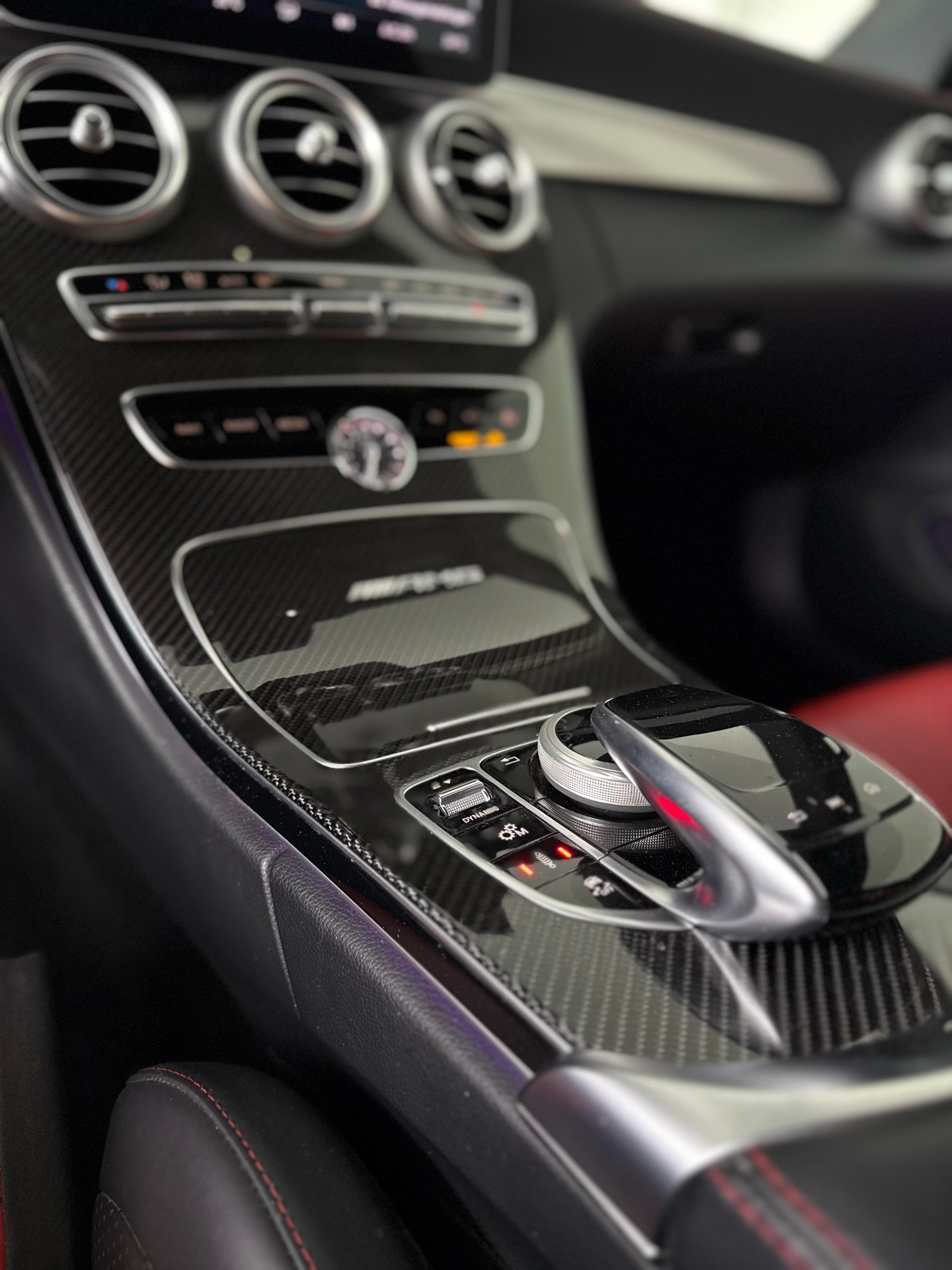 MERCEDES-BENZ MERCEDES-BENZ C 63 S AMG 9G-tronic-image-23