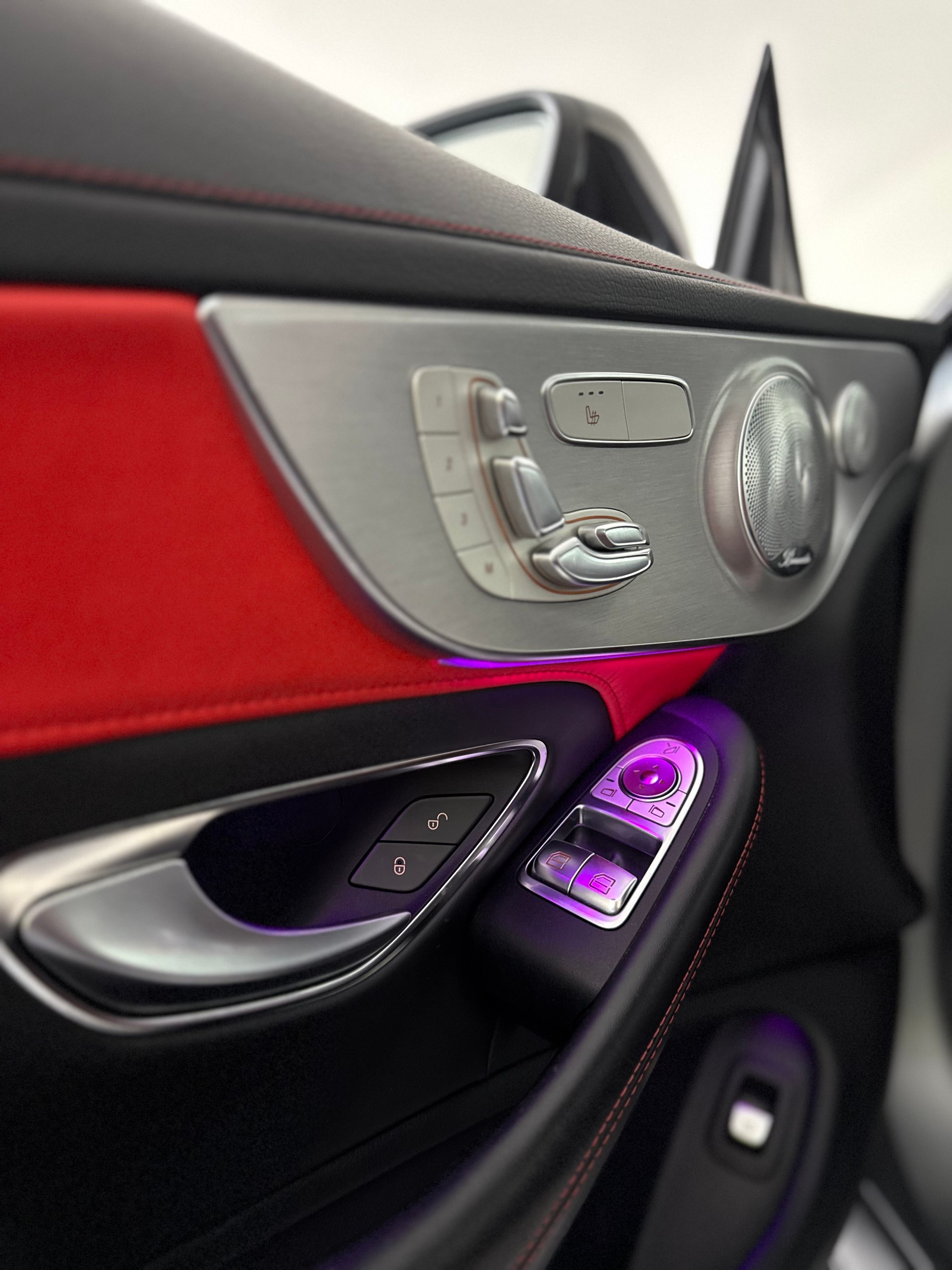 MERCEDES-BENZ MERCEDES-BENZ C 63 S AMG 9G-tronic-image-20