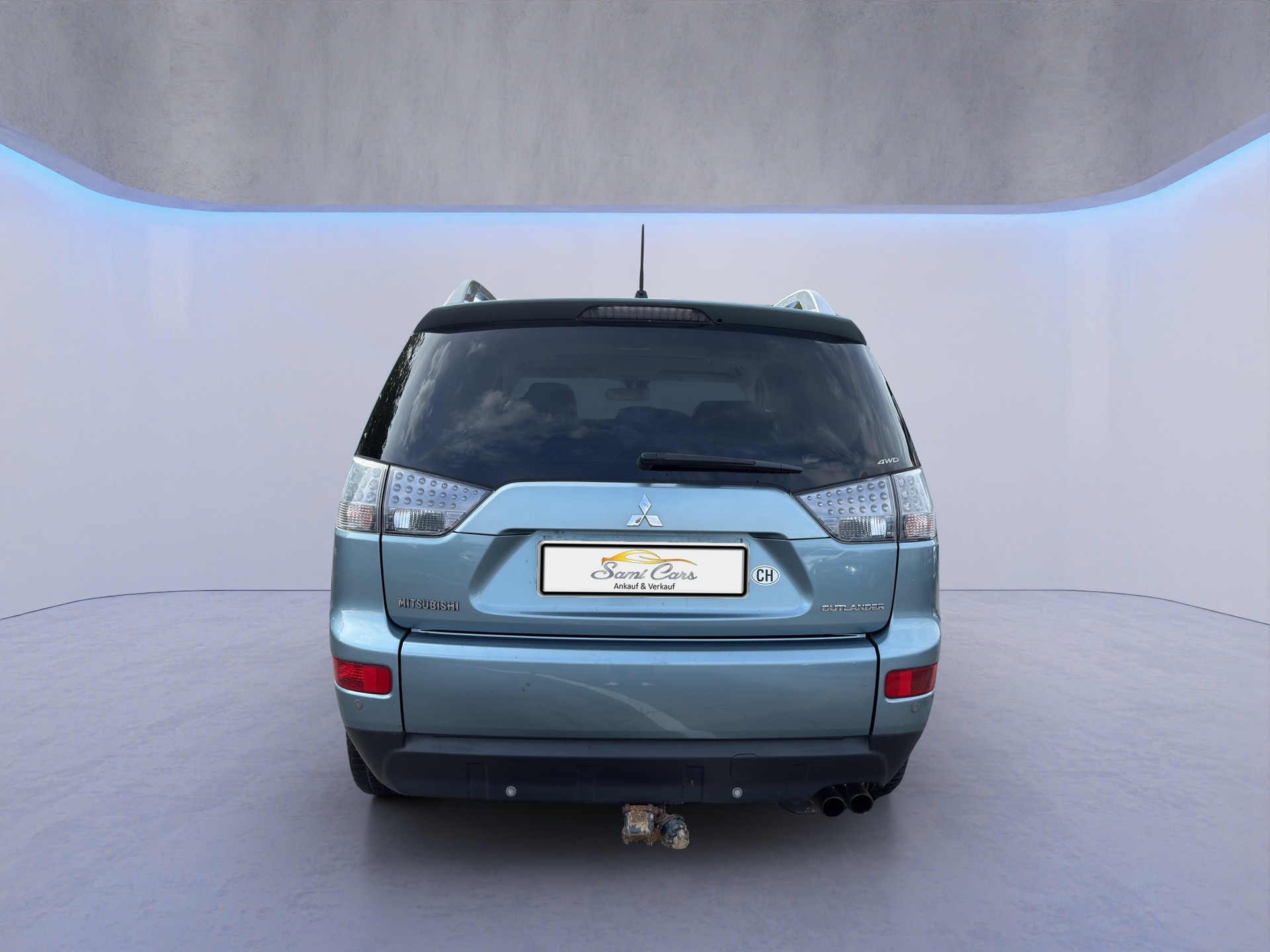 MITSUBISHI Outlander 2.2 DID Invite 4WD-showroom-element-3