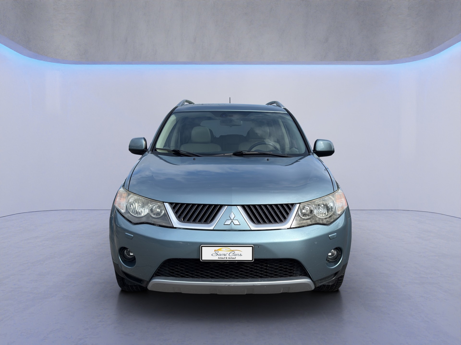 MITSUBISHI Outlander 2.2 DID Invite 4WD-showroom-element-1