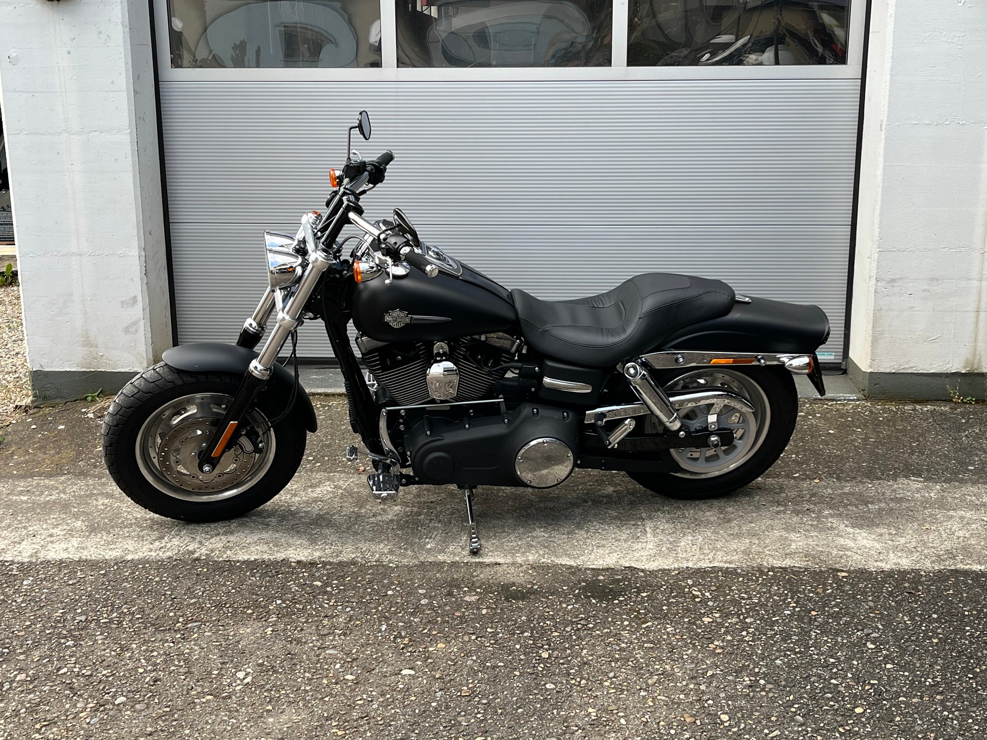 HARLEY-DAVIDSON FXDF Dyna Fat Bob ABS-showroom-element-3