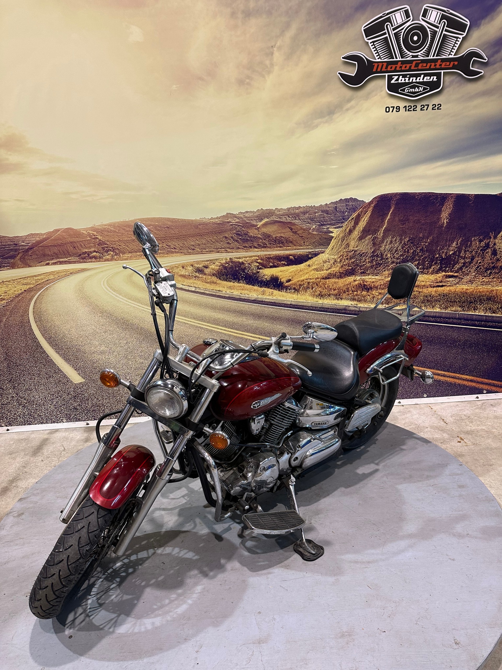 YAMAHA XVS 1100 Drag Star-showroom-element-3