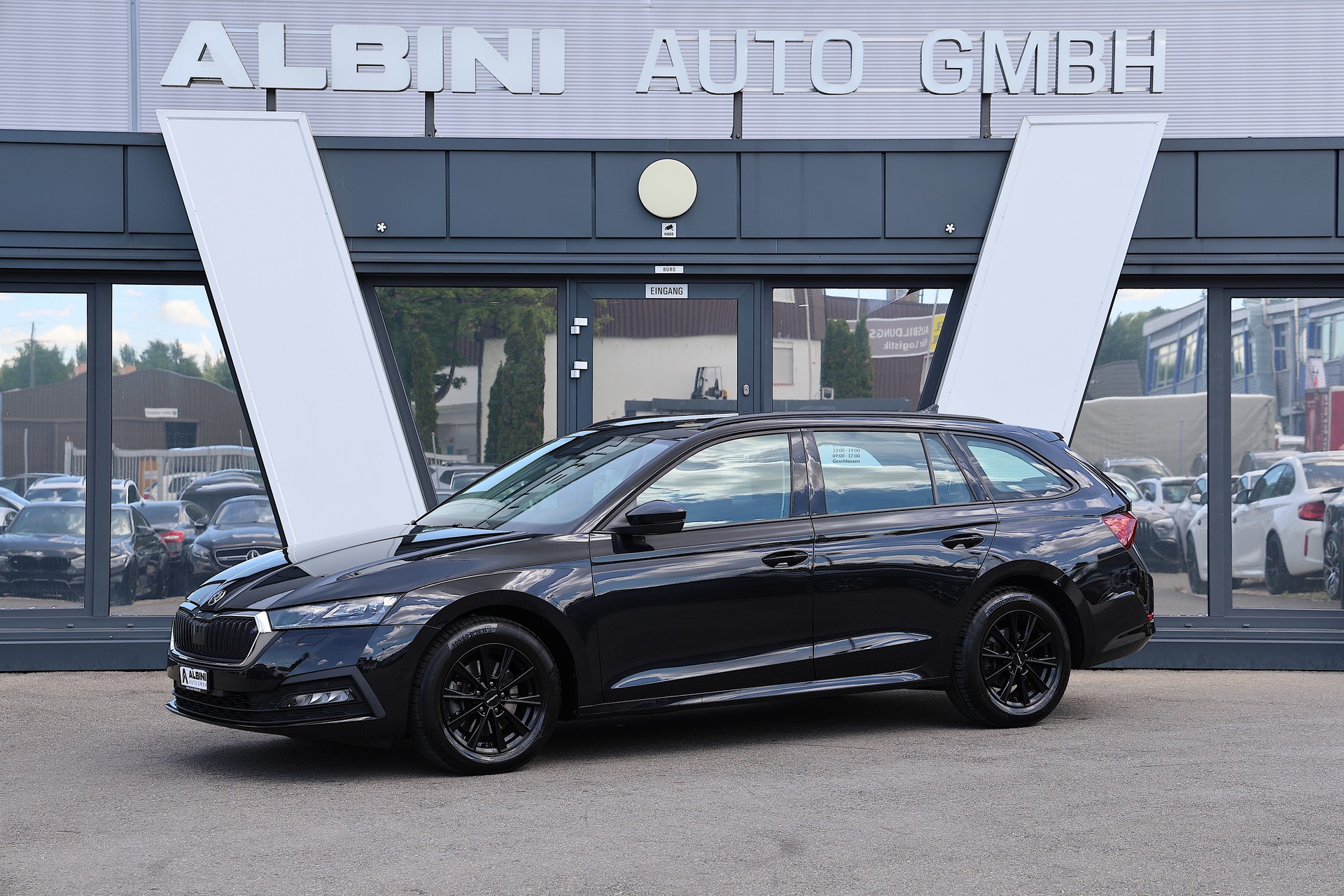 SKODA Octavia Combi 2.0 TDI DSG Ambition 4x4