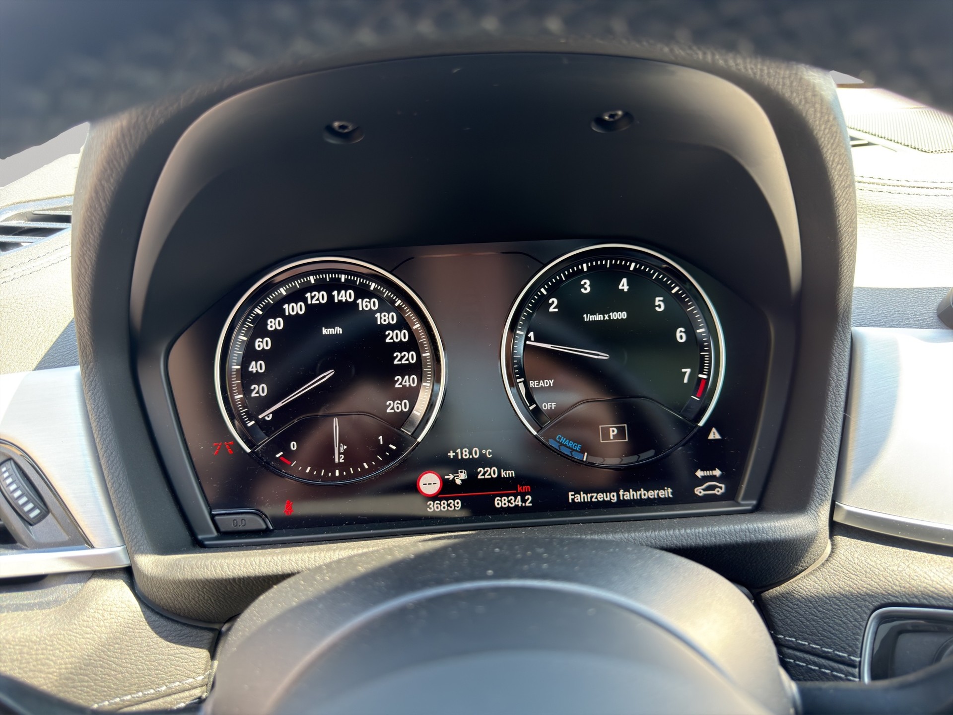 BMW X2 xDrive 25e M Sport Steptronic-image-12