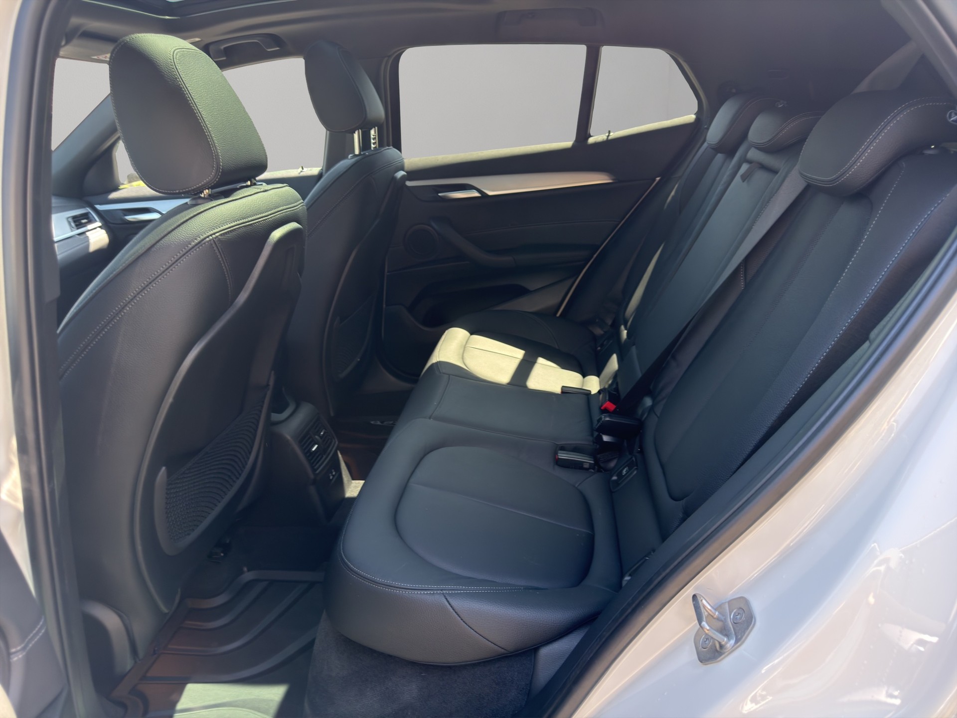 BMW X2 xDrive 25e M Sport Steptronic-image-16