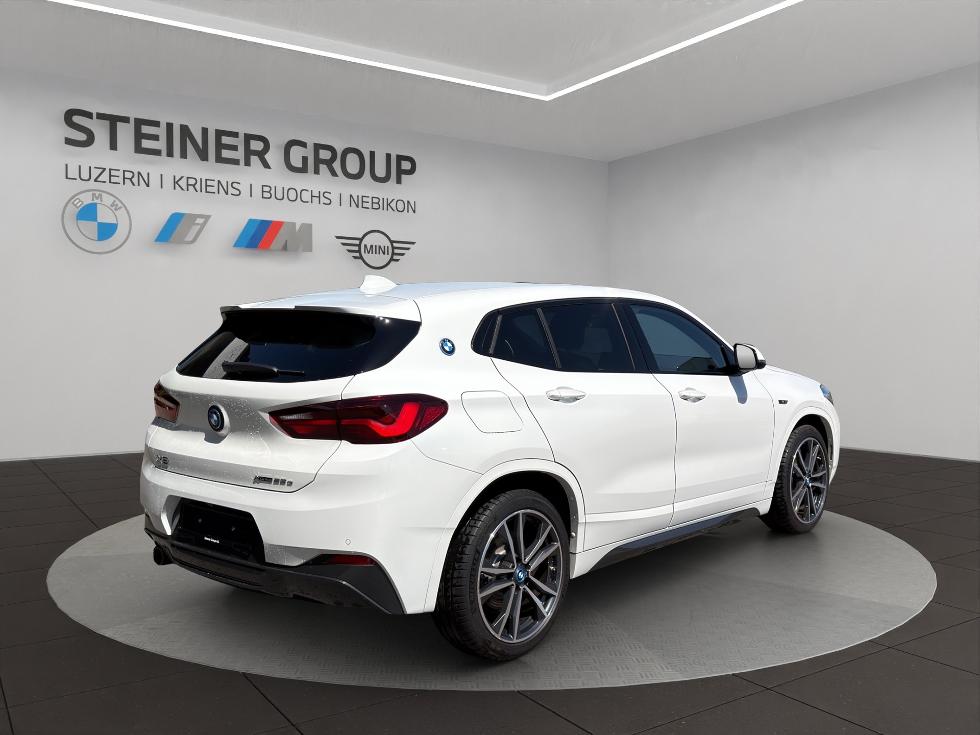 BMW X2 xDrive 25e M Sport Steptronic-image-4