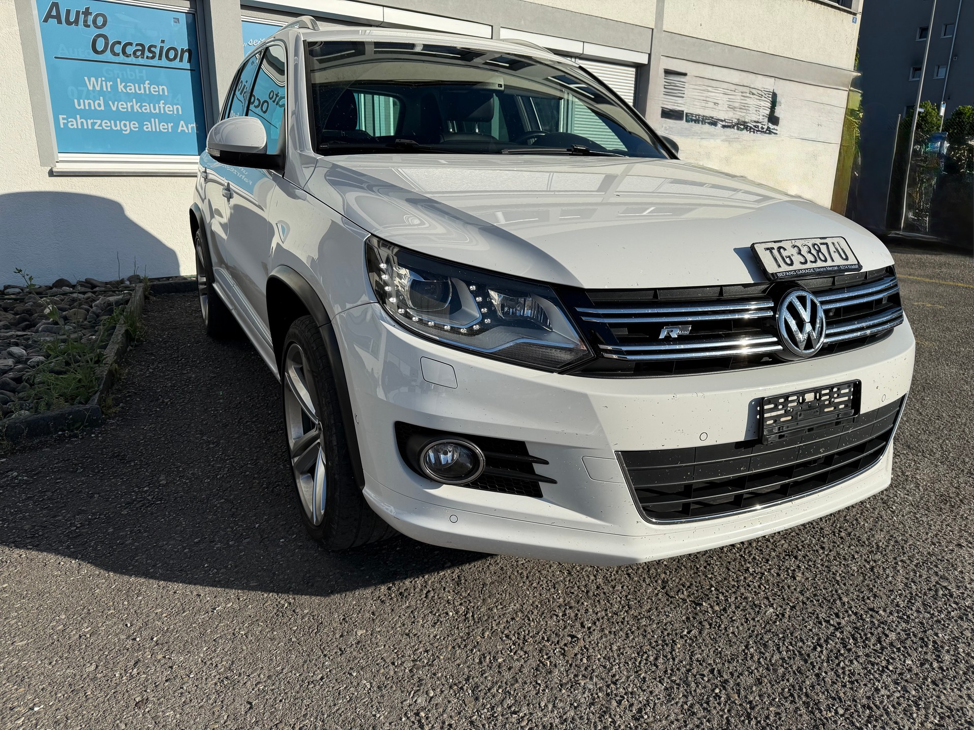 VW Tiguan 2.0 TSI Sport&Style 4Motion DSG-image-2