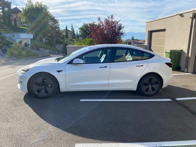 TESLA Long Range D-image-1