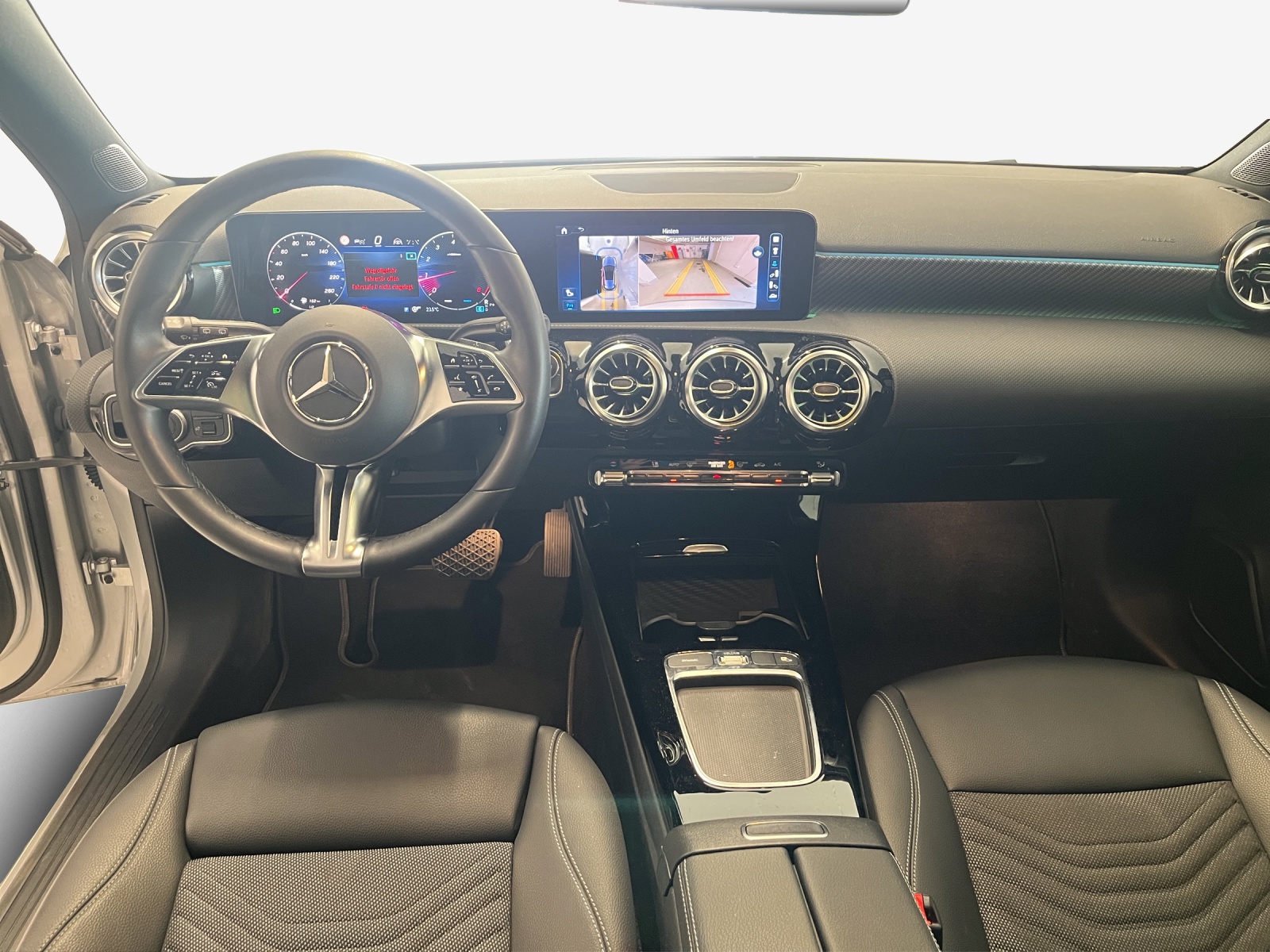 MERCEDES-BENZ A 180 7G-DCT-image-8